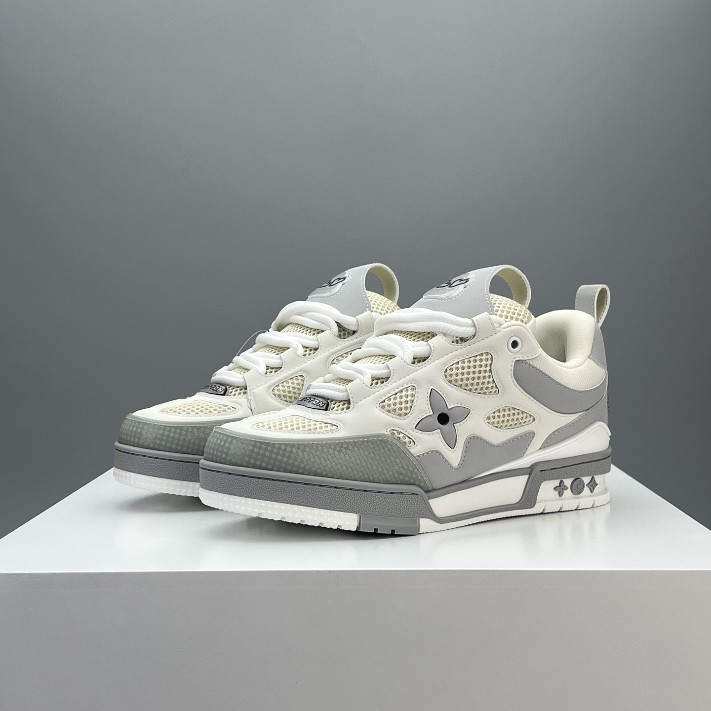 Lv Sneakers-129