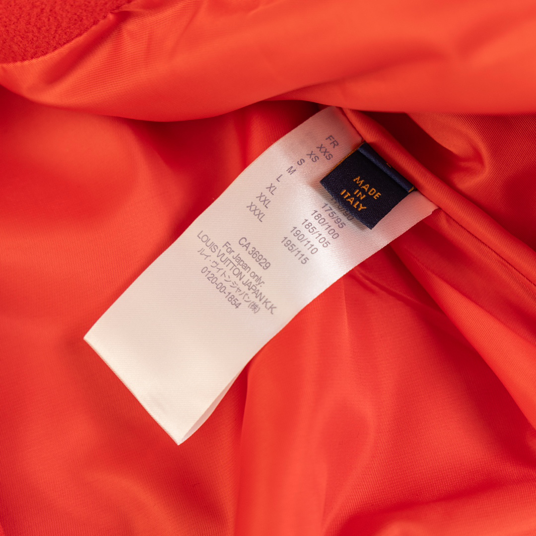 LV Clothing-310
