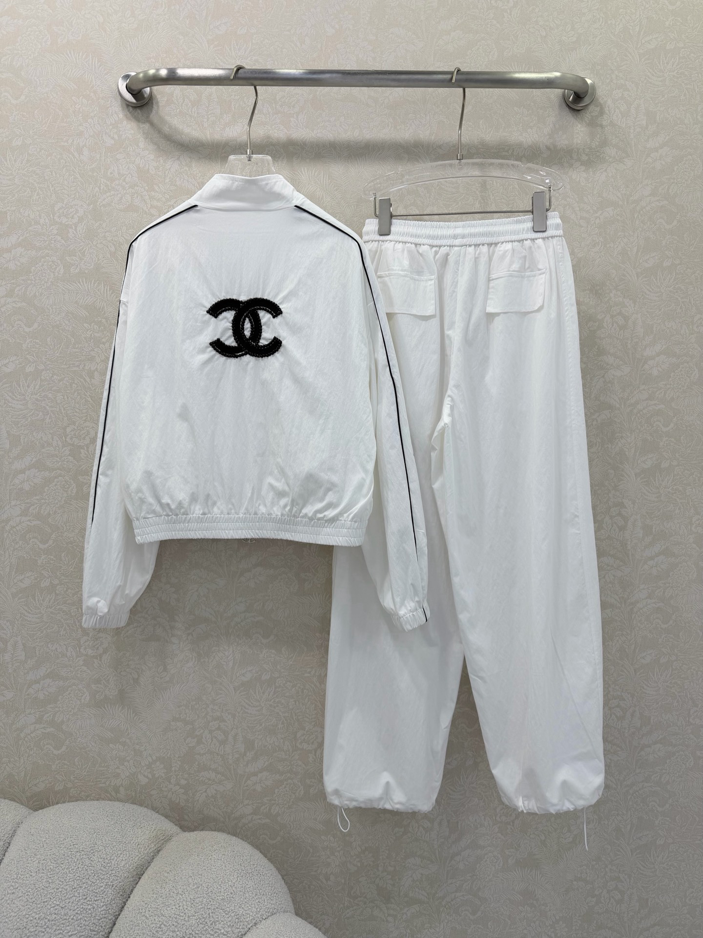 Chanel Clothing-164