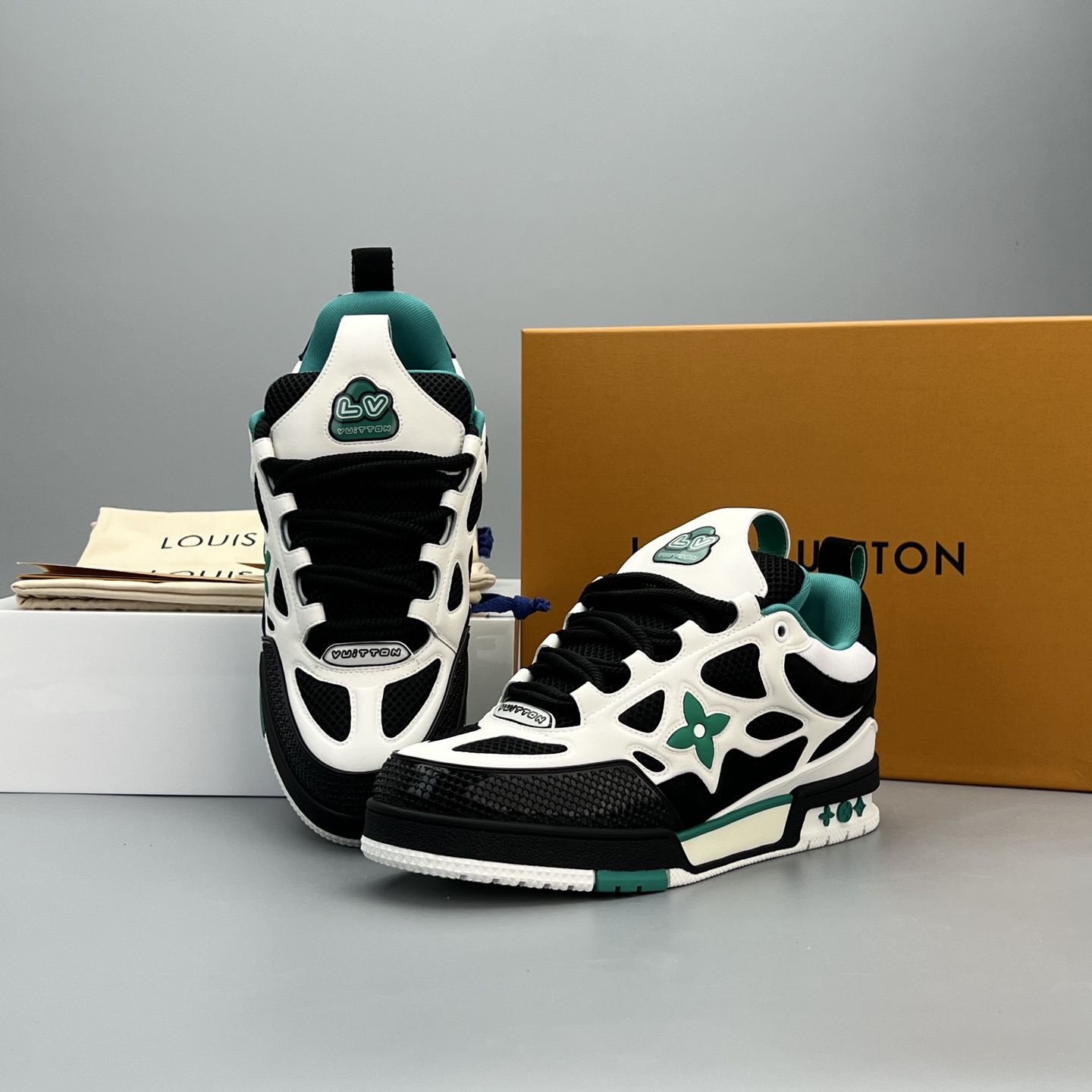 Lv Sneakers-126