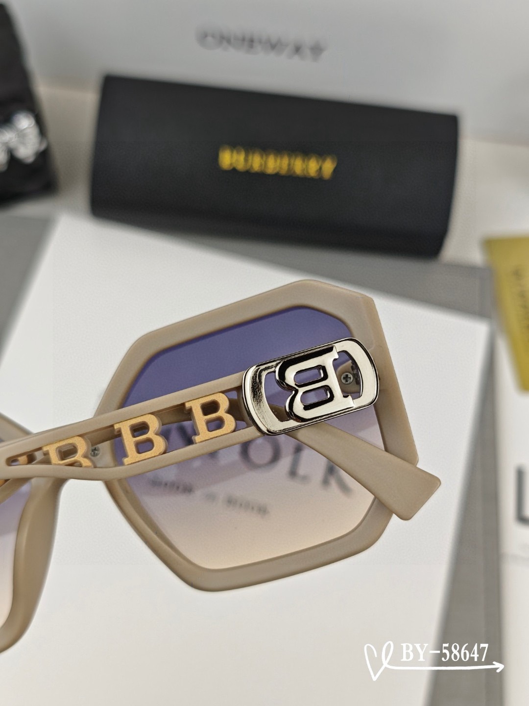 Burberry glasses-31