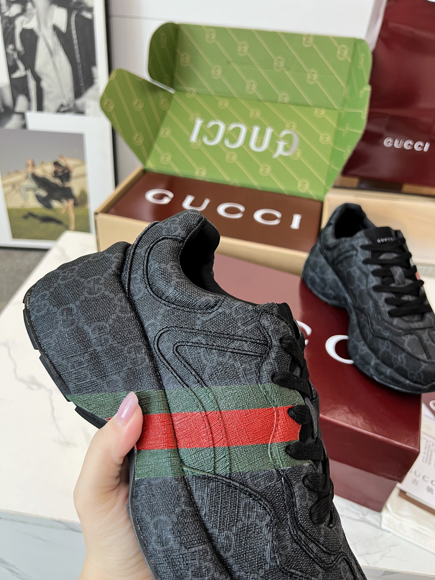 Gucci Sneakers-113