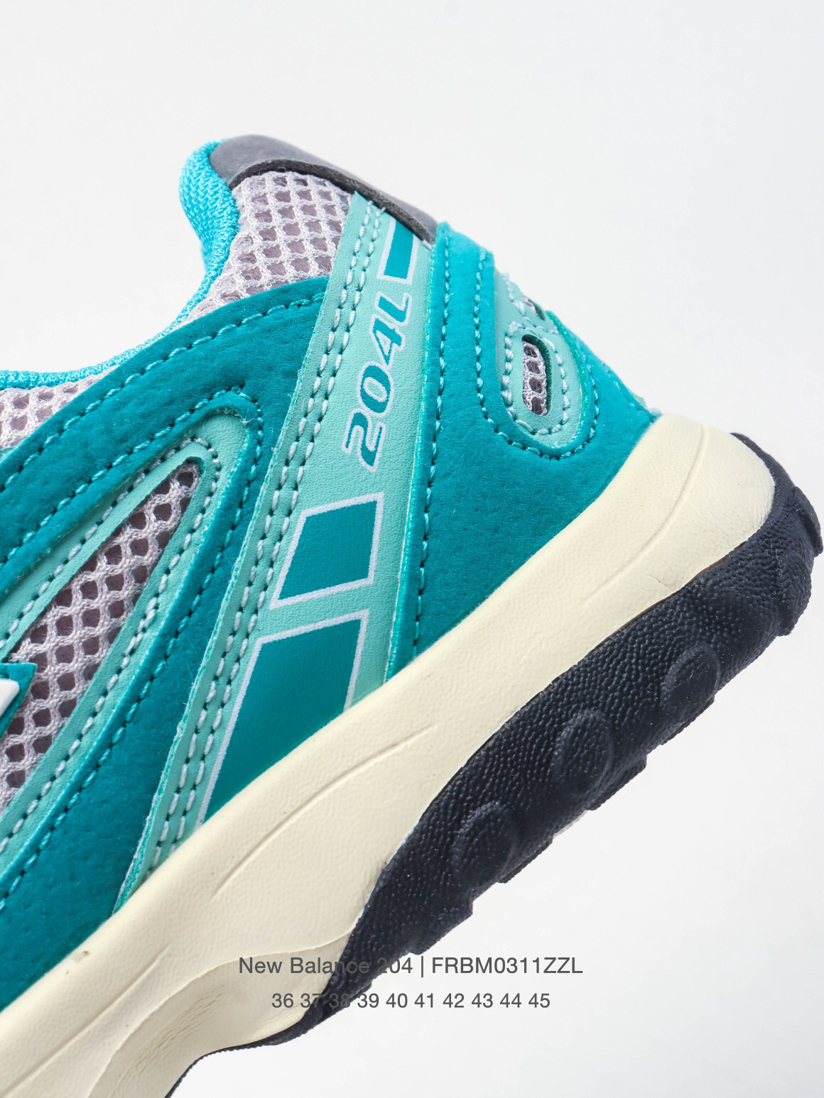 New Balance Sneakers-326