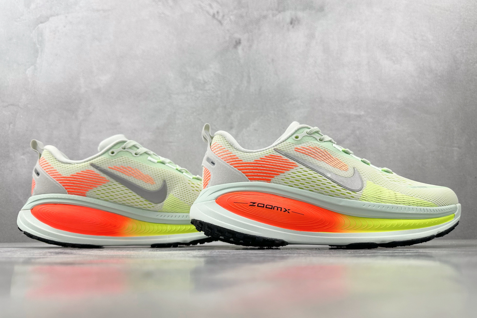 Nike Sneakers-165