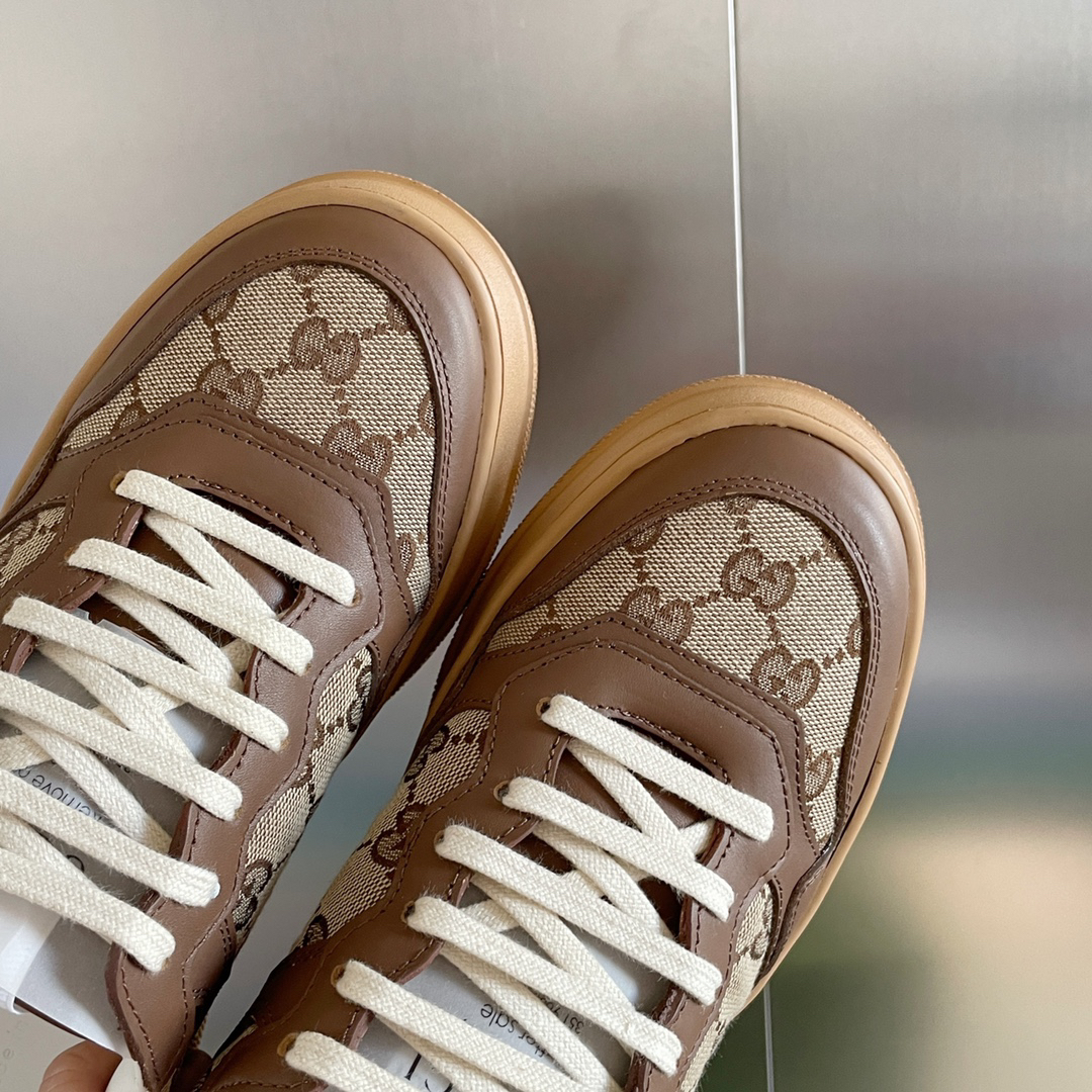 Gucci Sneakers-165