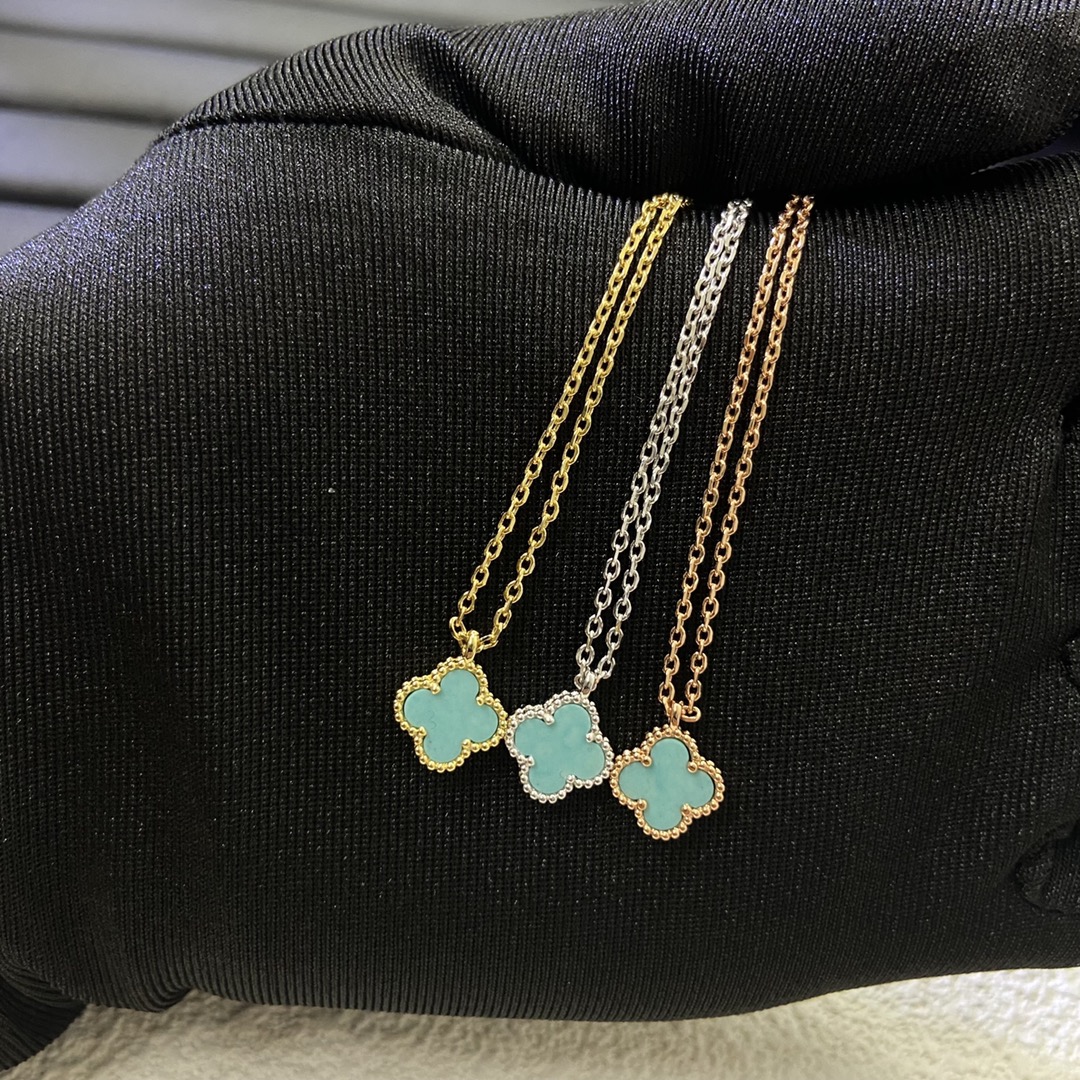 Van Cleef & Arpels necklace-2