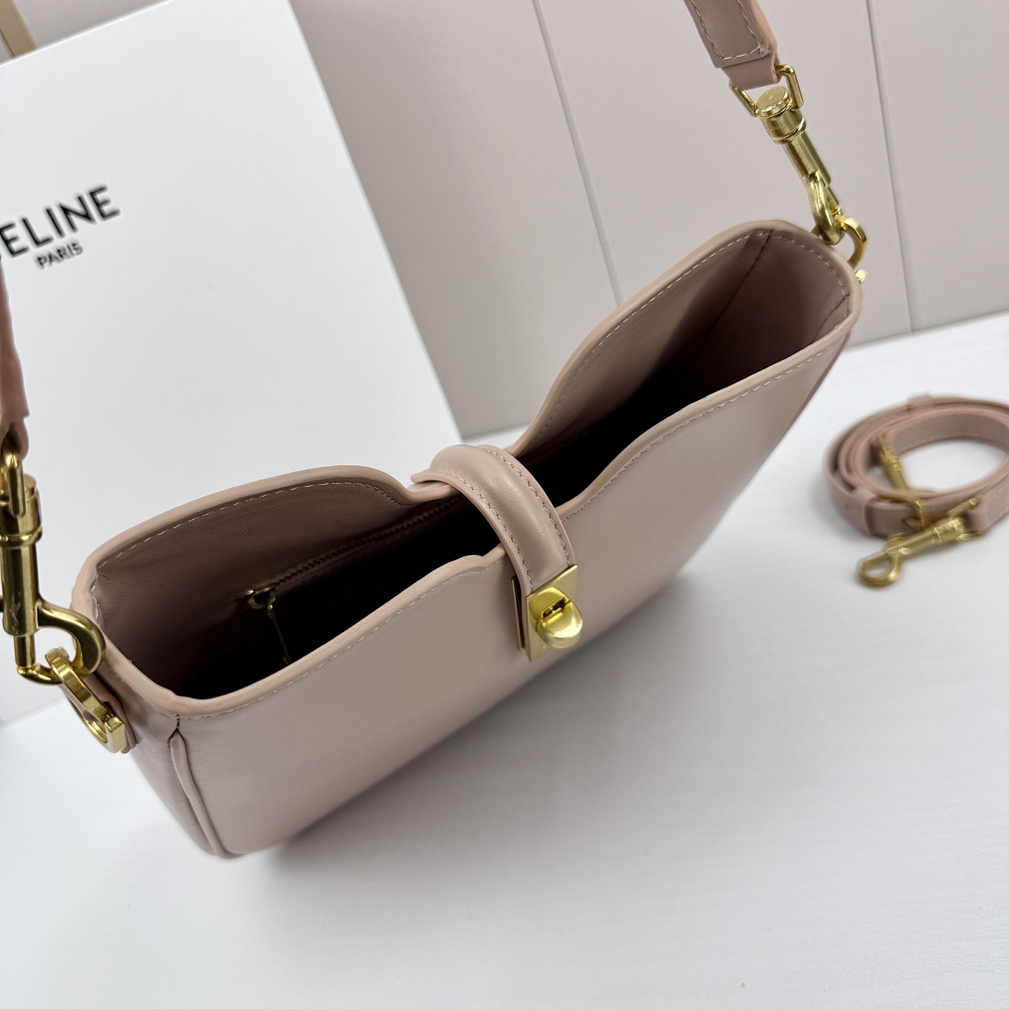 Celine Hot New Product-11