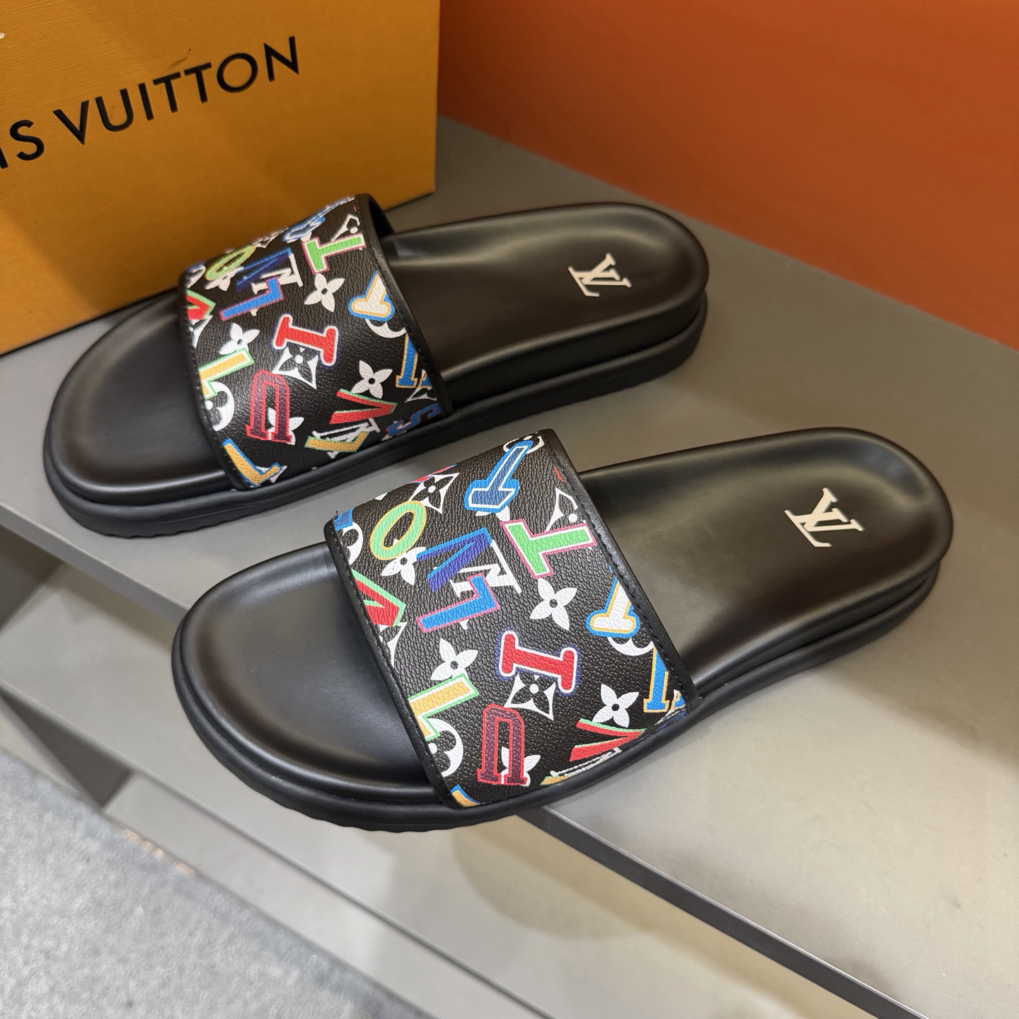 LV Summer footwear