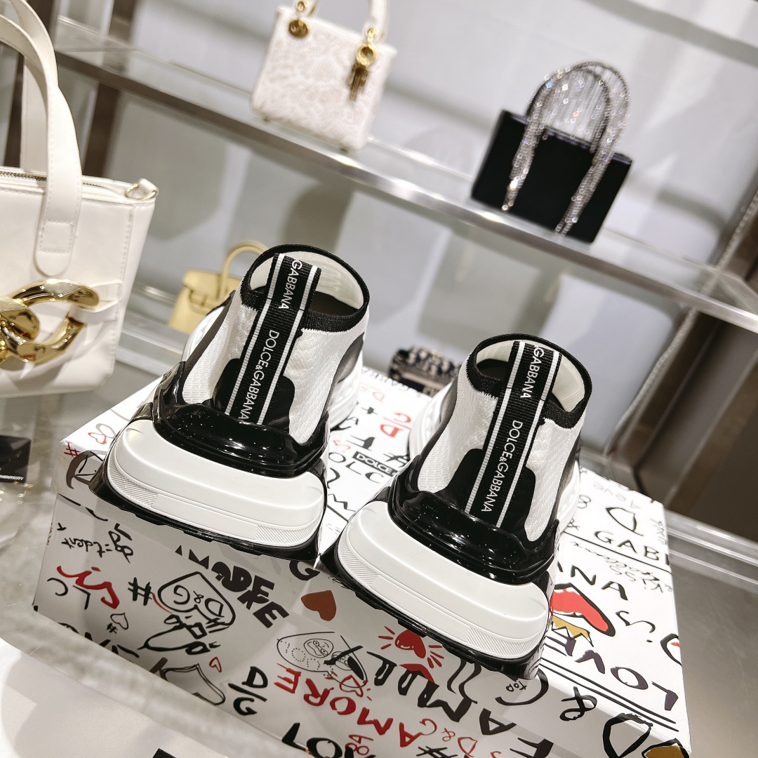 D&G Sneakers-31