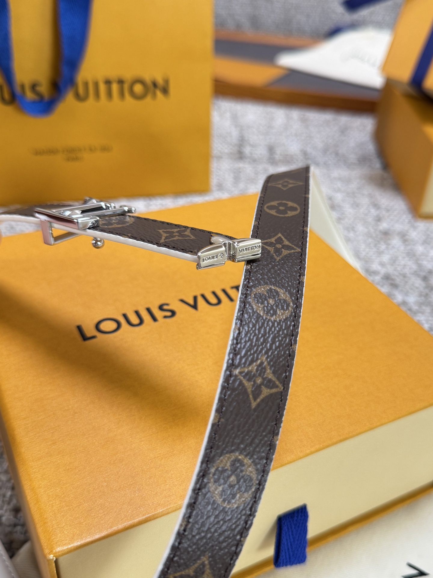 Lv belt-73