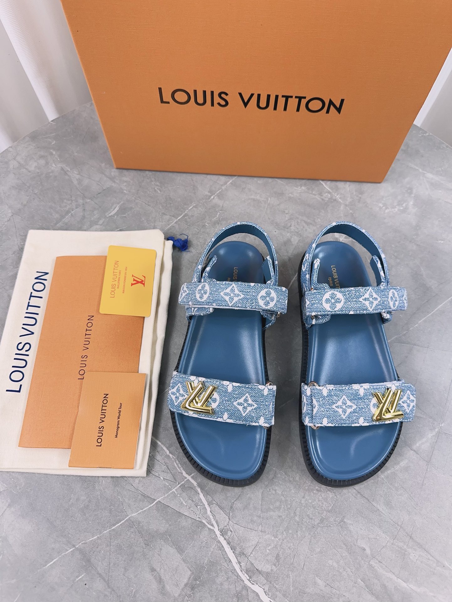 LV Summer footwear