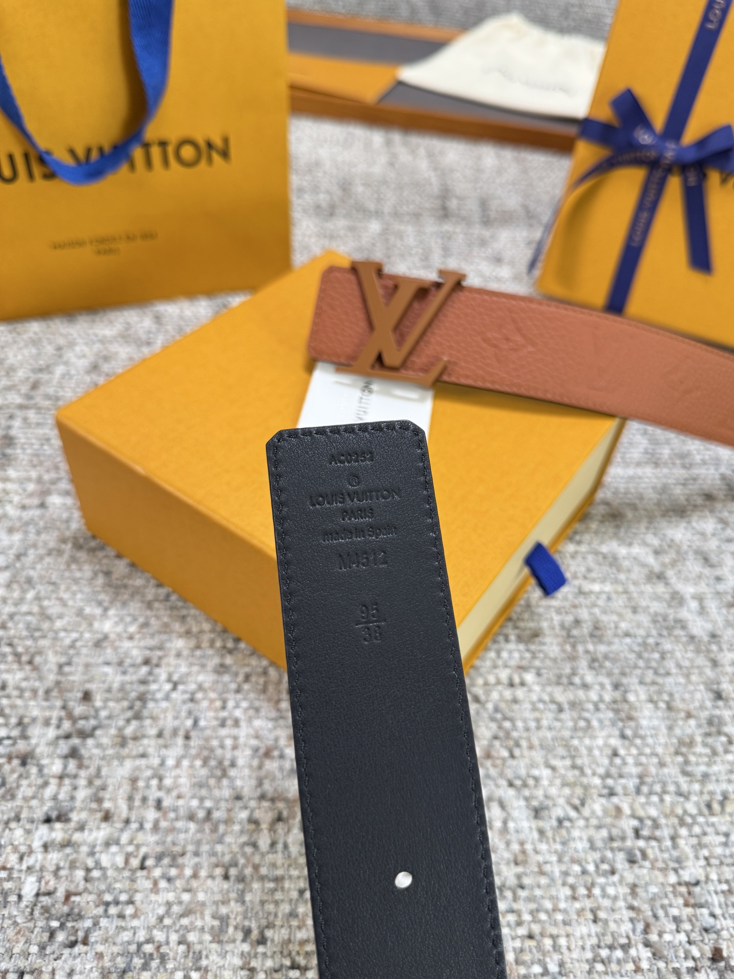 Lv belt-101
