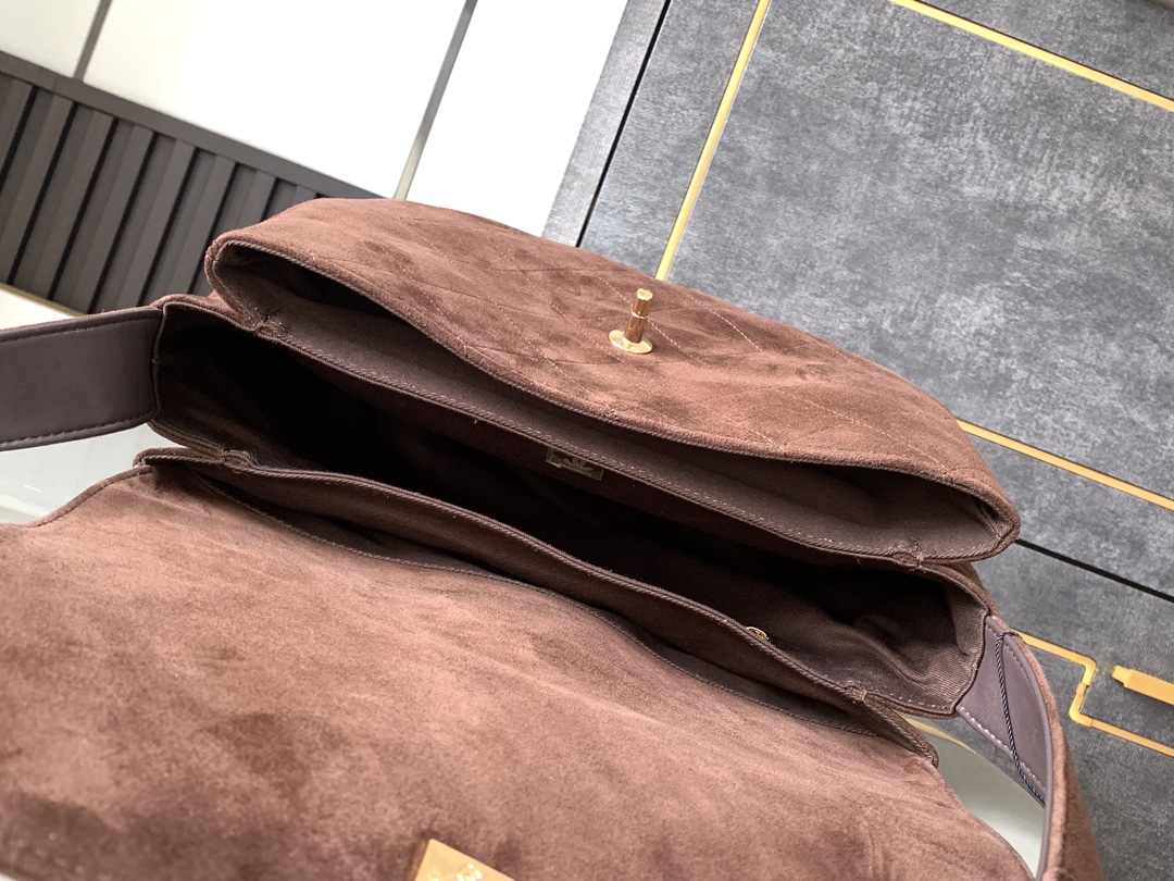 Chanel Hot New Product-31