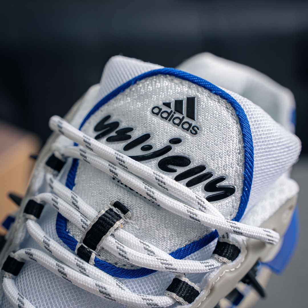 Adidas Sneakers-270