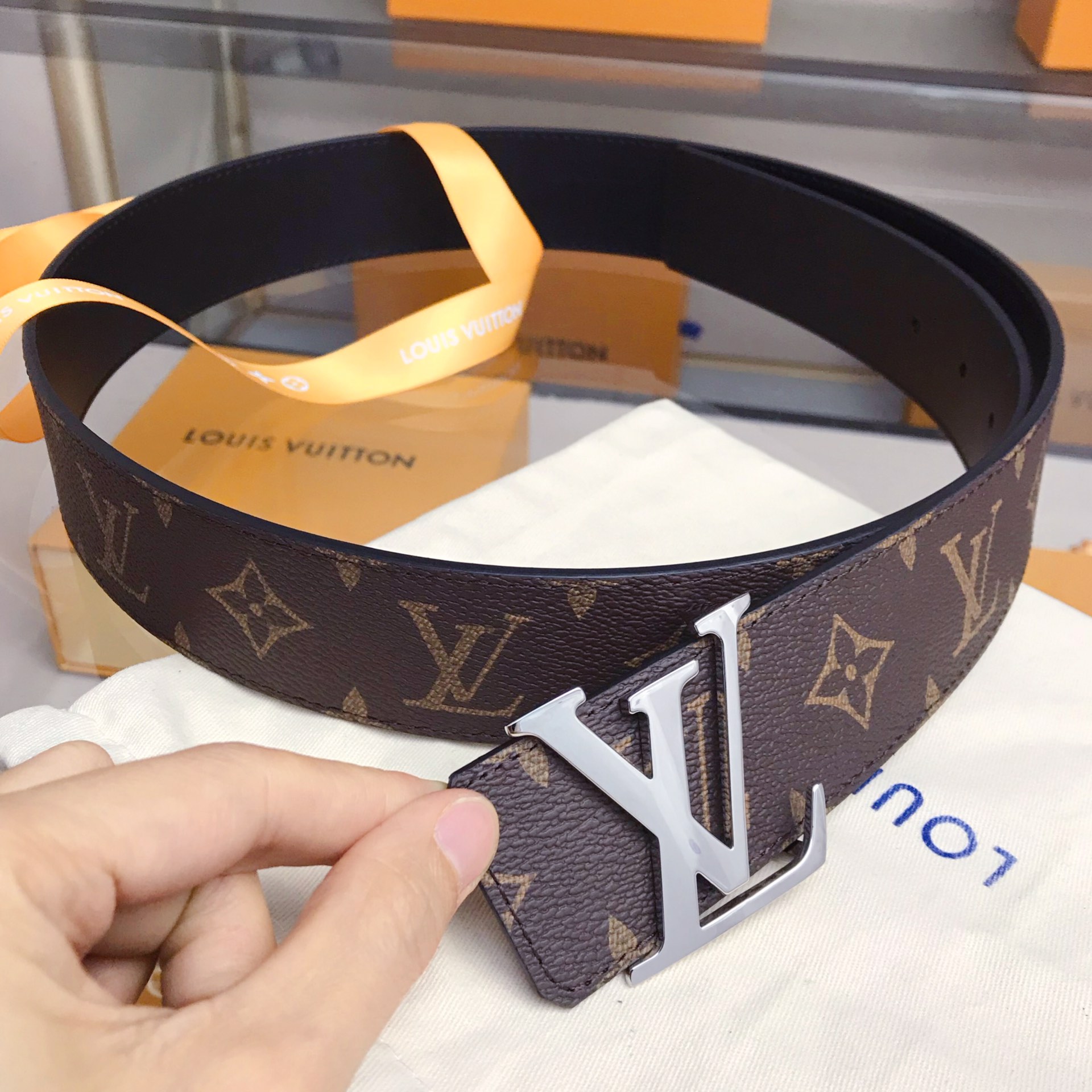Lv belt-1