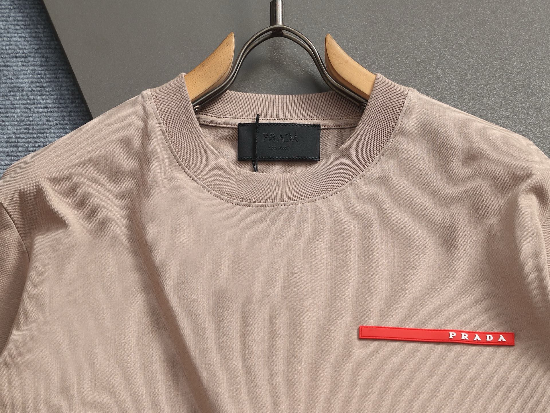 Prada clothing-260