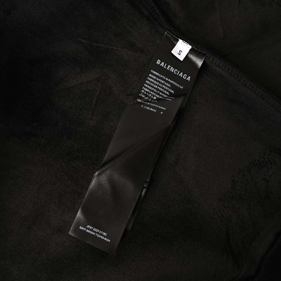 Balenciaga Clothing-366