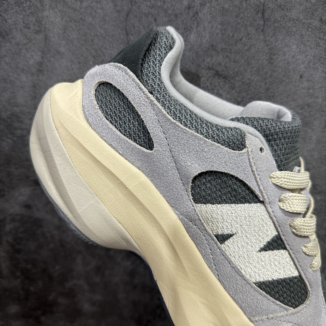 New Balance Sneakers-45