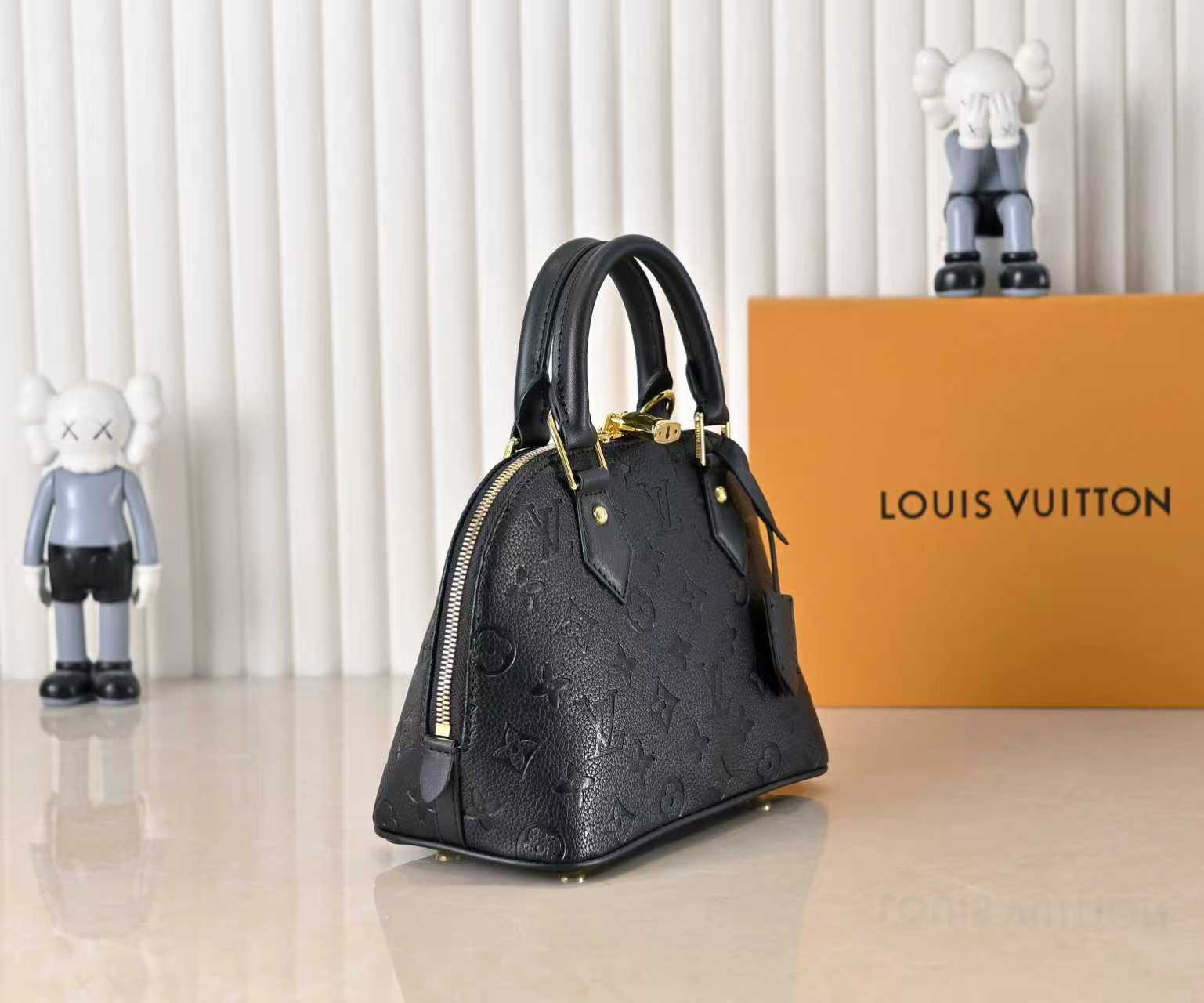 Louis Vuitton Hot New Product-151