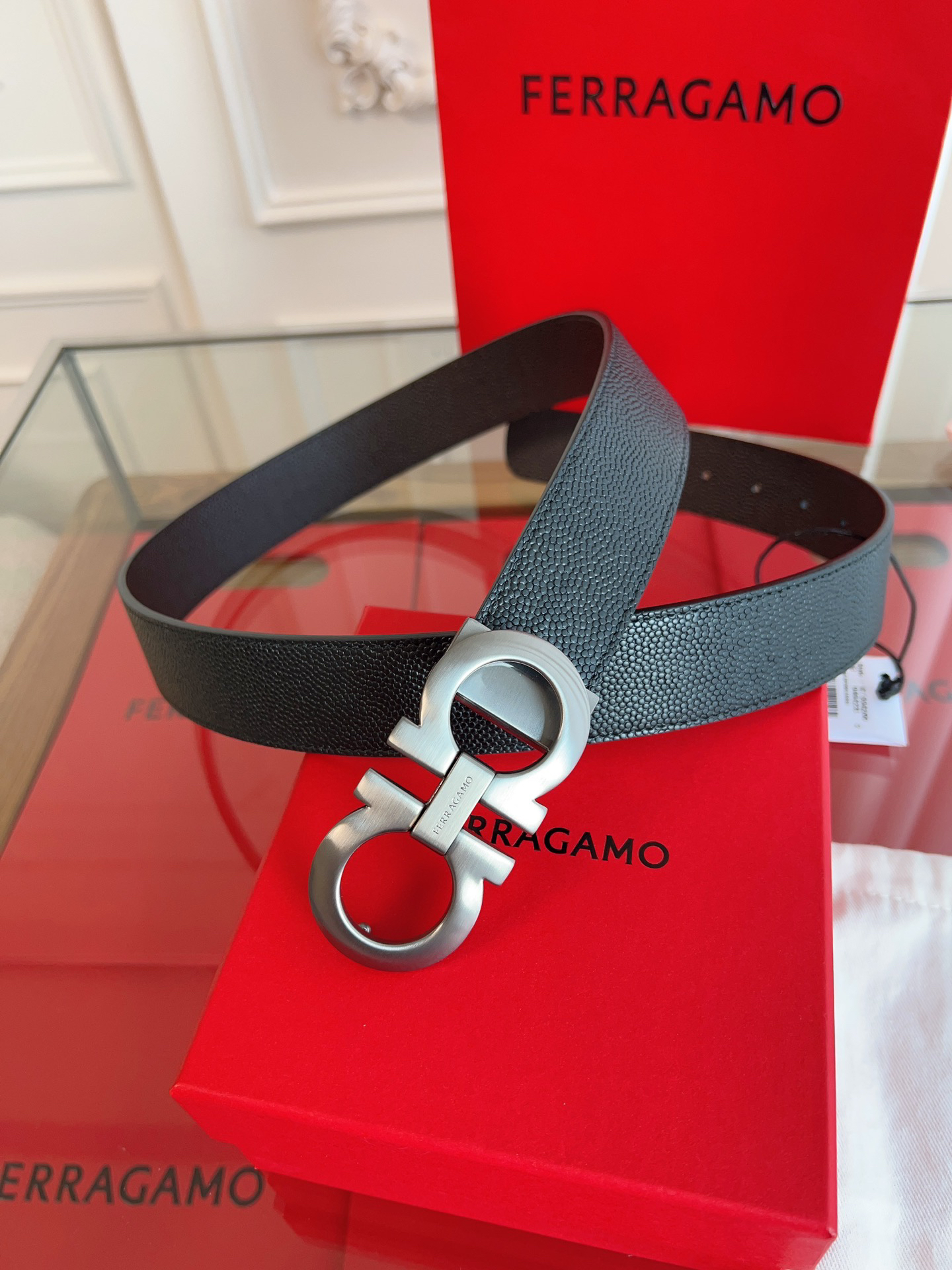 Ferragamo belt-111