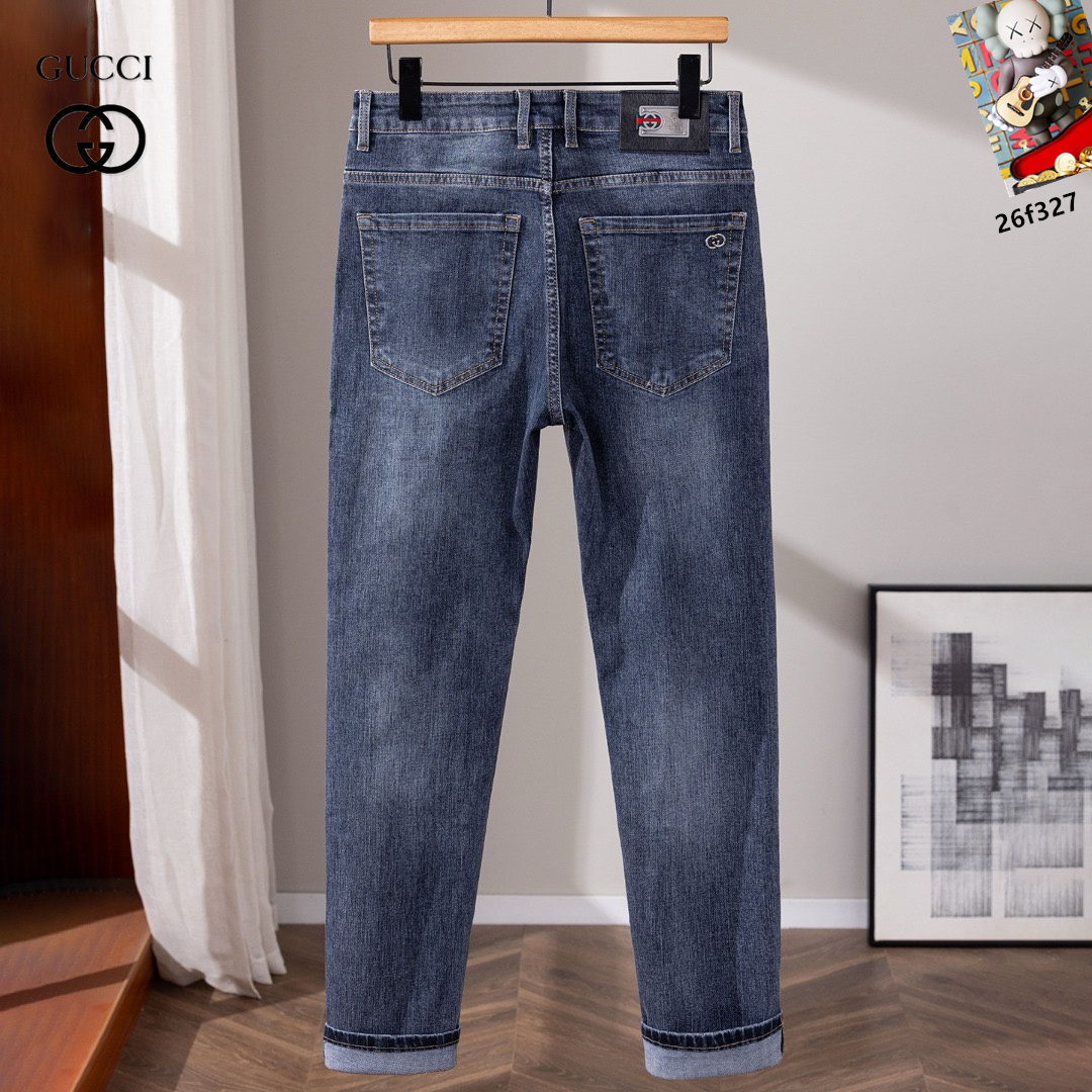 Gucci clothing-101