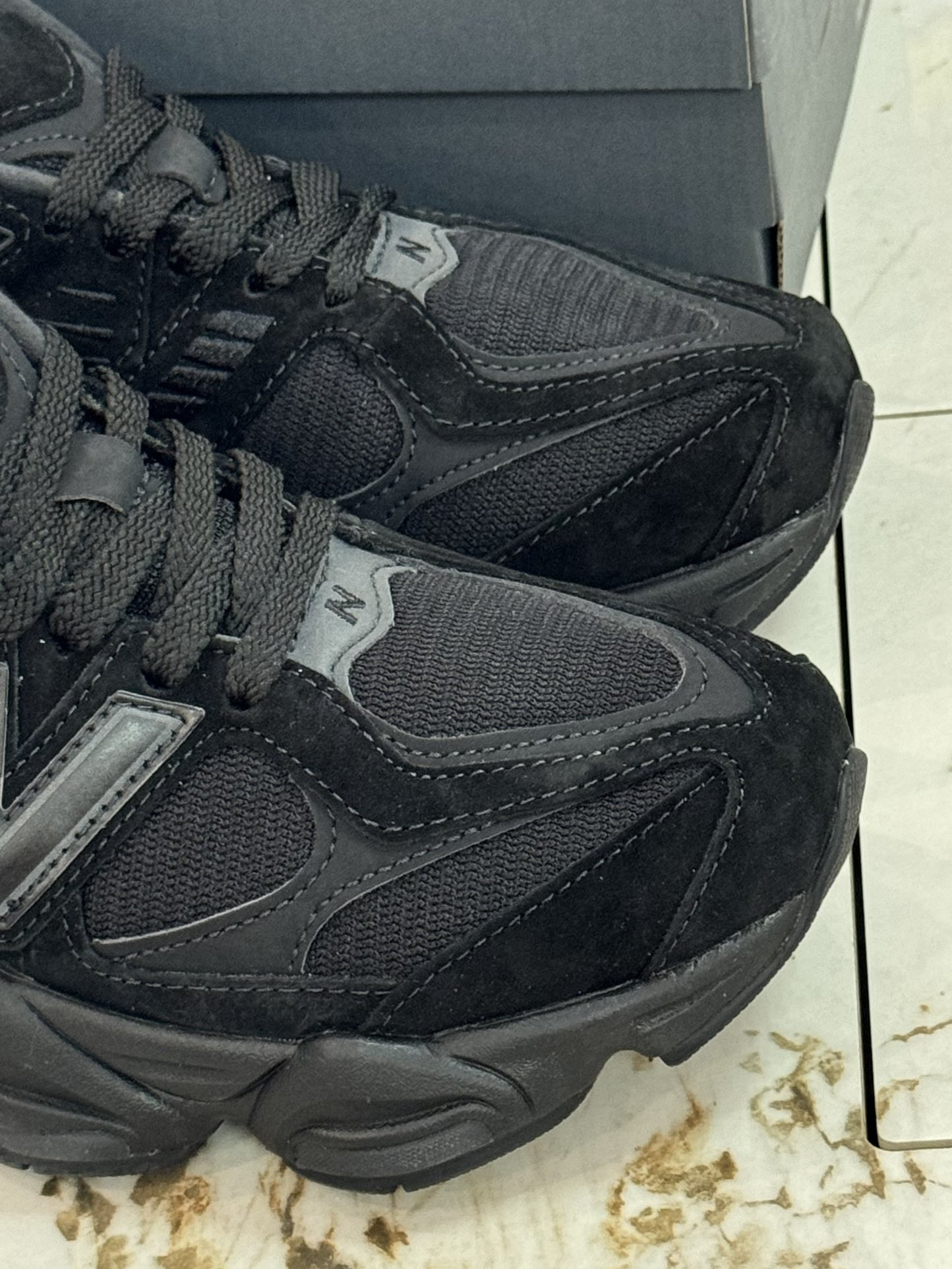 New Balance Sneakers-136