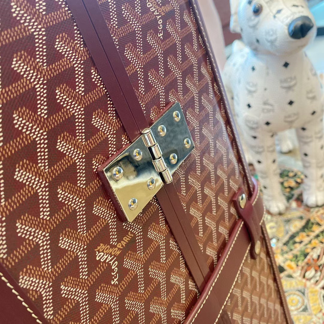 Goyard luggage-16
