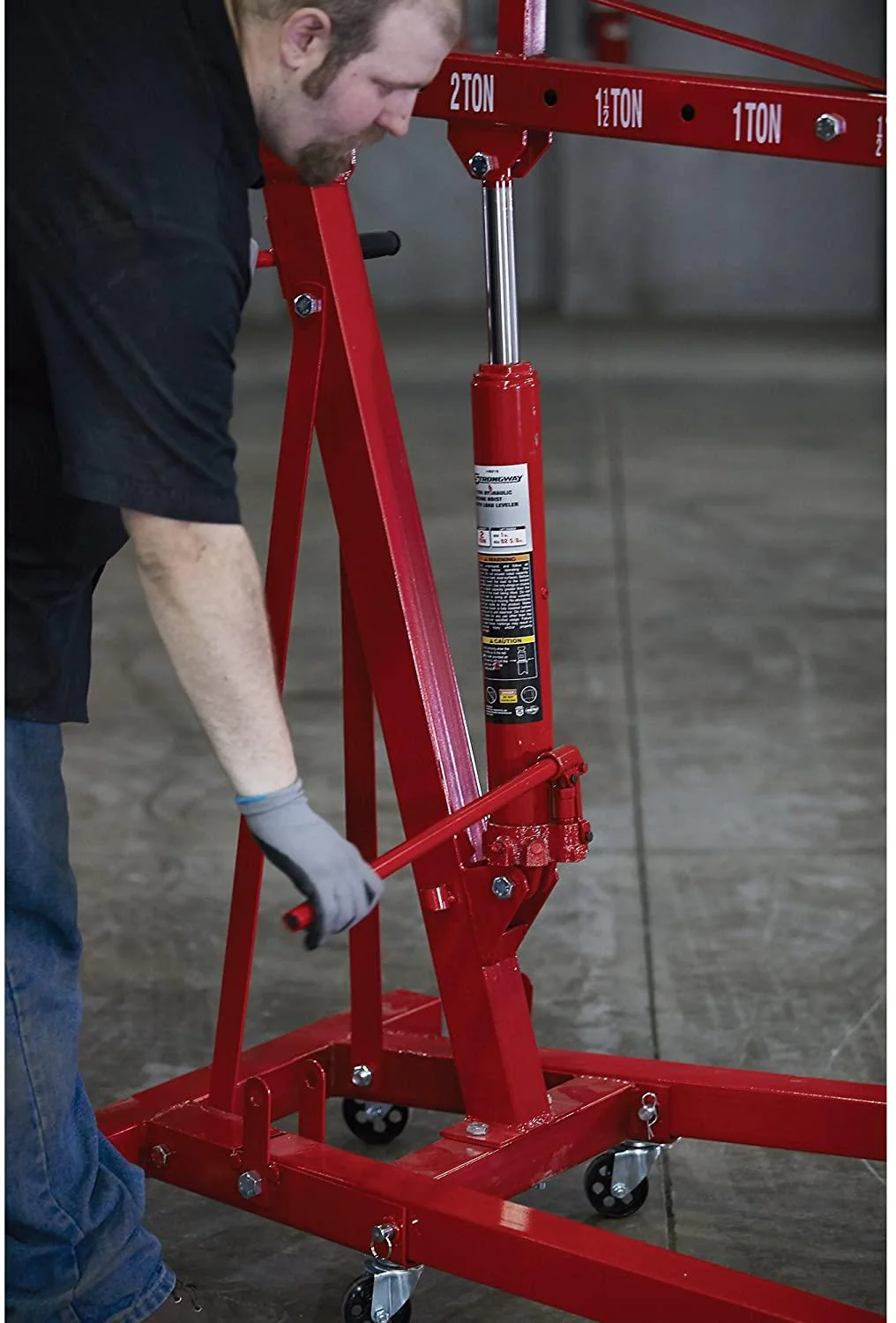 Strongway Hydraulic Engine Hoist with Load Leveler C 2 Ton Capacity, 1in. 82 5/8in. Lift Range
