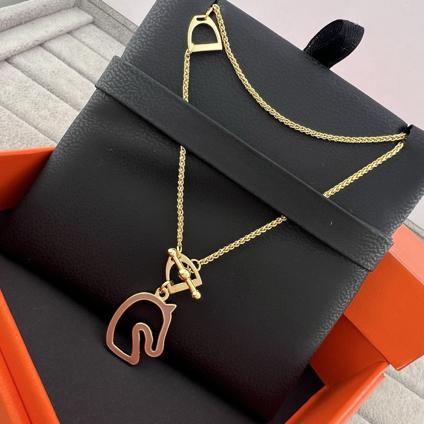 Hermes necklace-60