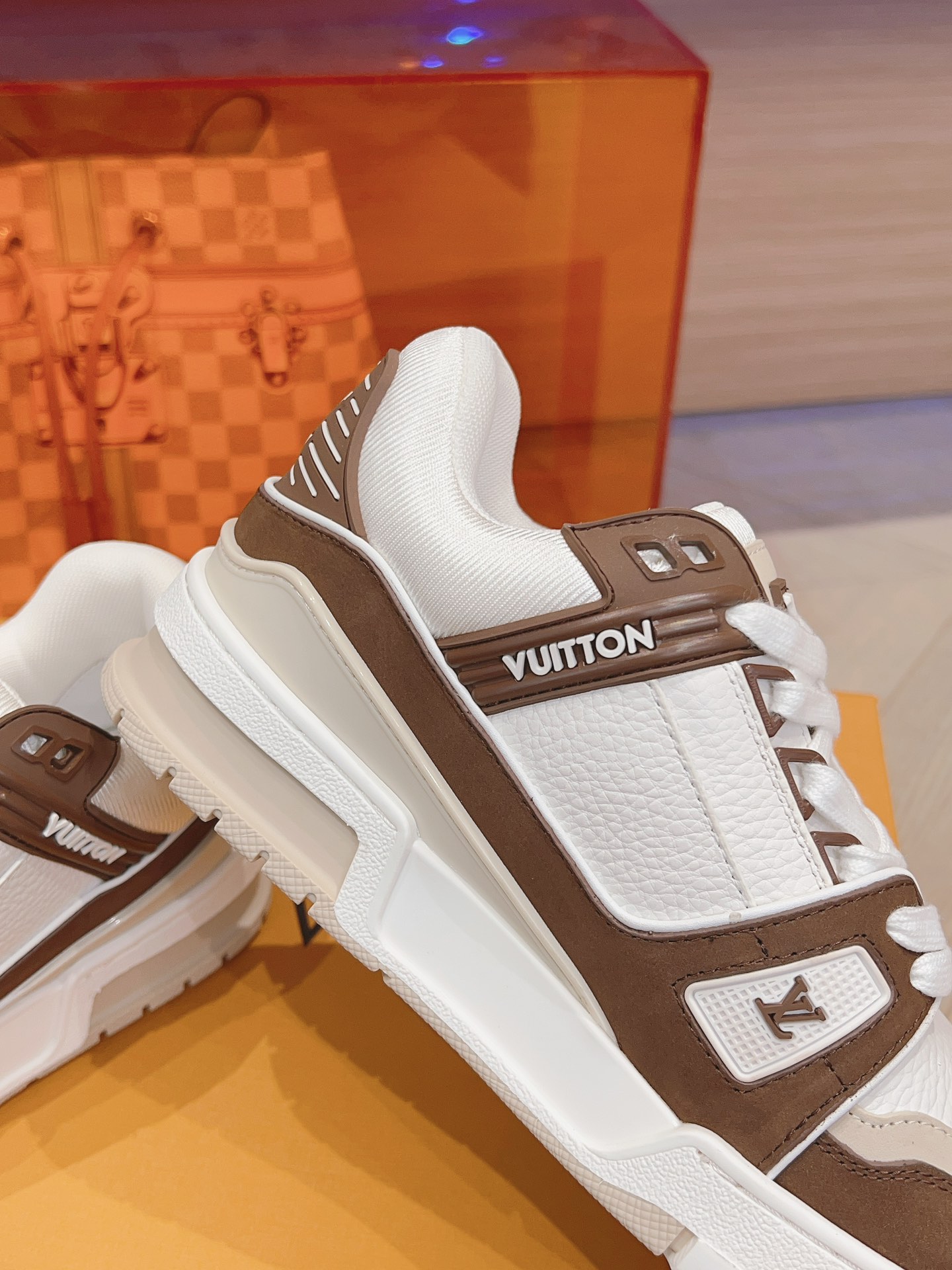 Lv Sneakers-10