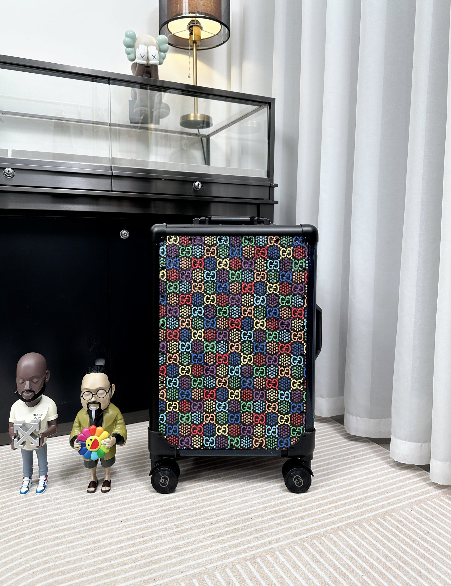 Gucci luggage-32