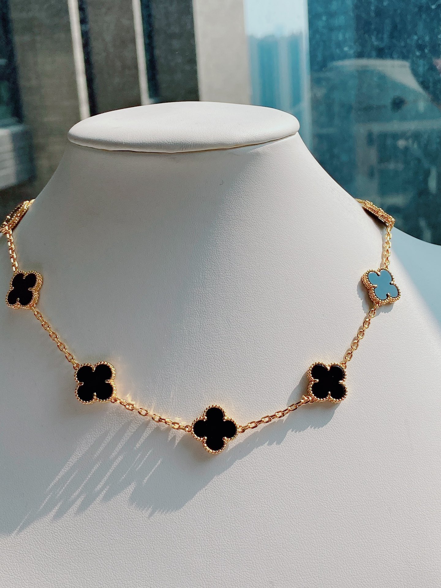 Van Cleef & Arpels necklace-88