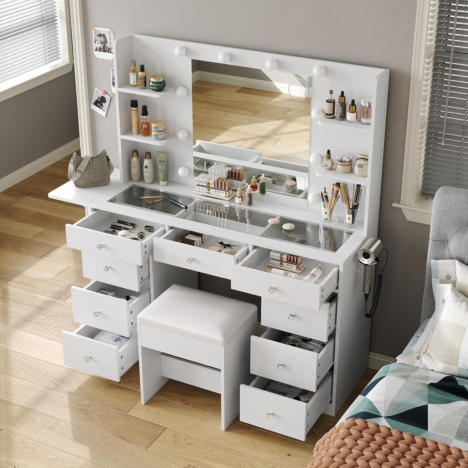 Yanosaku Vanity Desk & Power Outlet, Makeup Vanity with Mirror and 10 LED Lights, 3 Lighting Modes Brightness Adjustable, Makeup Table with 4 Shelves and Fold-up Panel, Vanity Set for Bedroom, White
