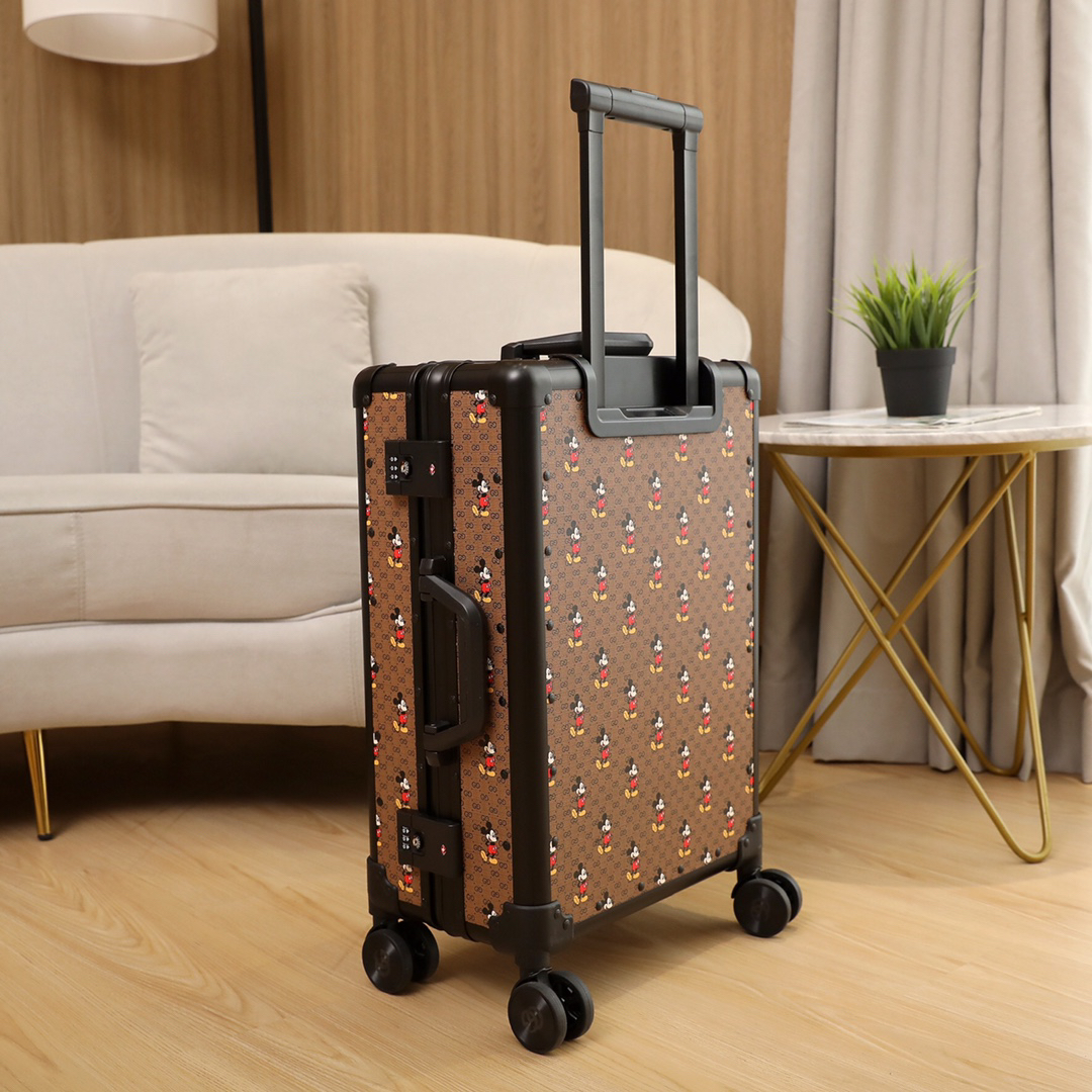 Gucci luggage-34