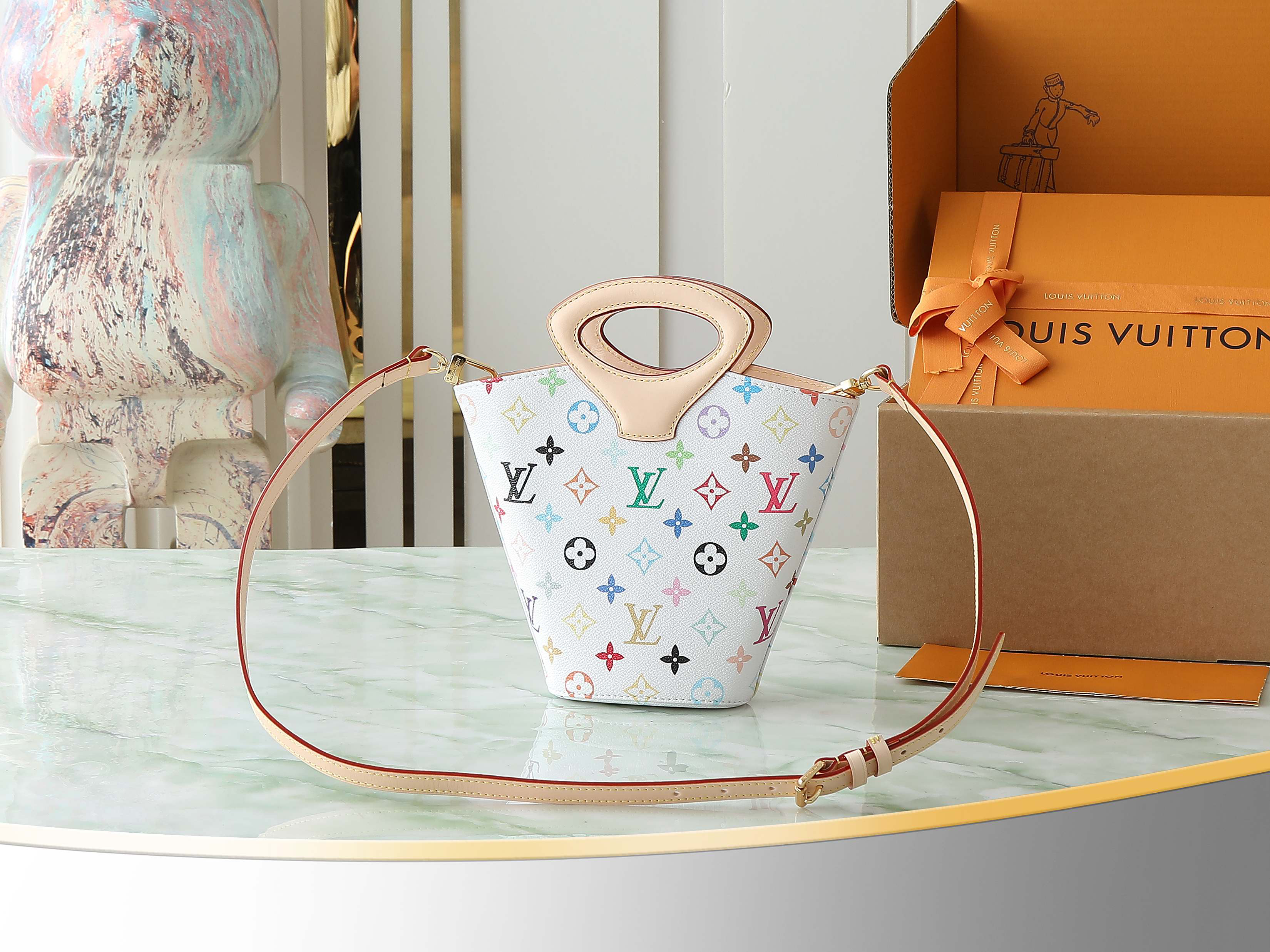 Louis Vuitton Hot New Product-12