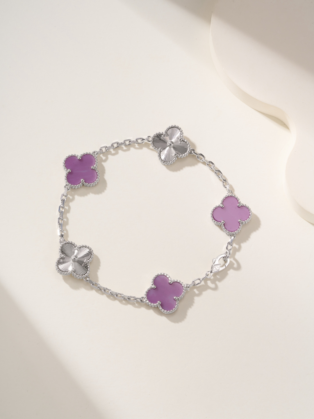 Van Cleef & Arpels Bracelet-81