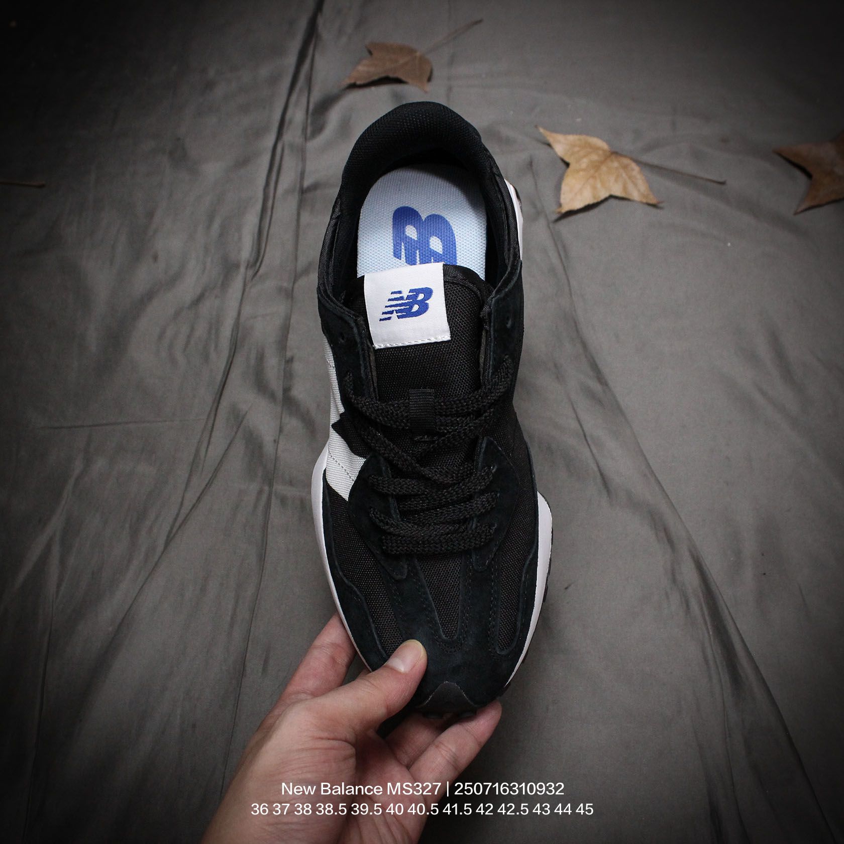 New Balance Sneakers-305