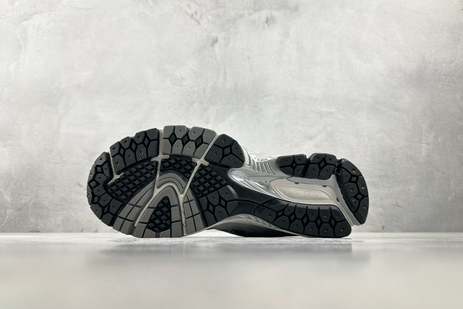 New Balance Sneakers-285