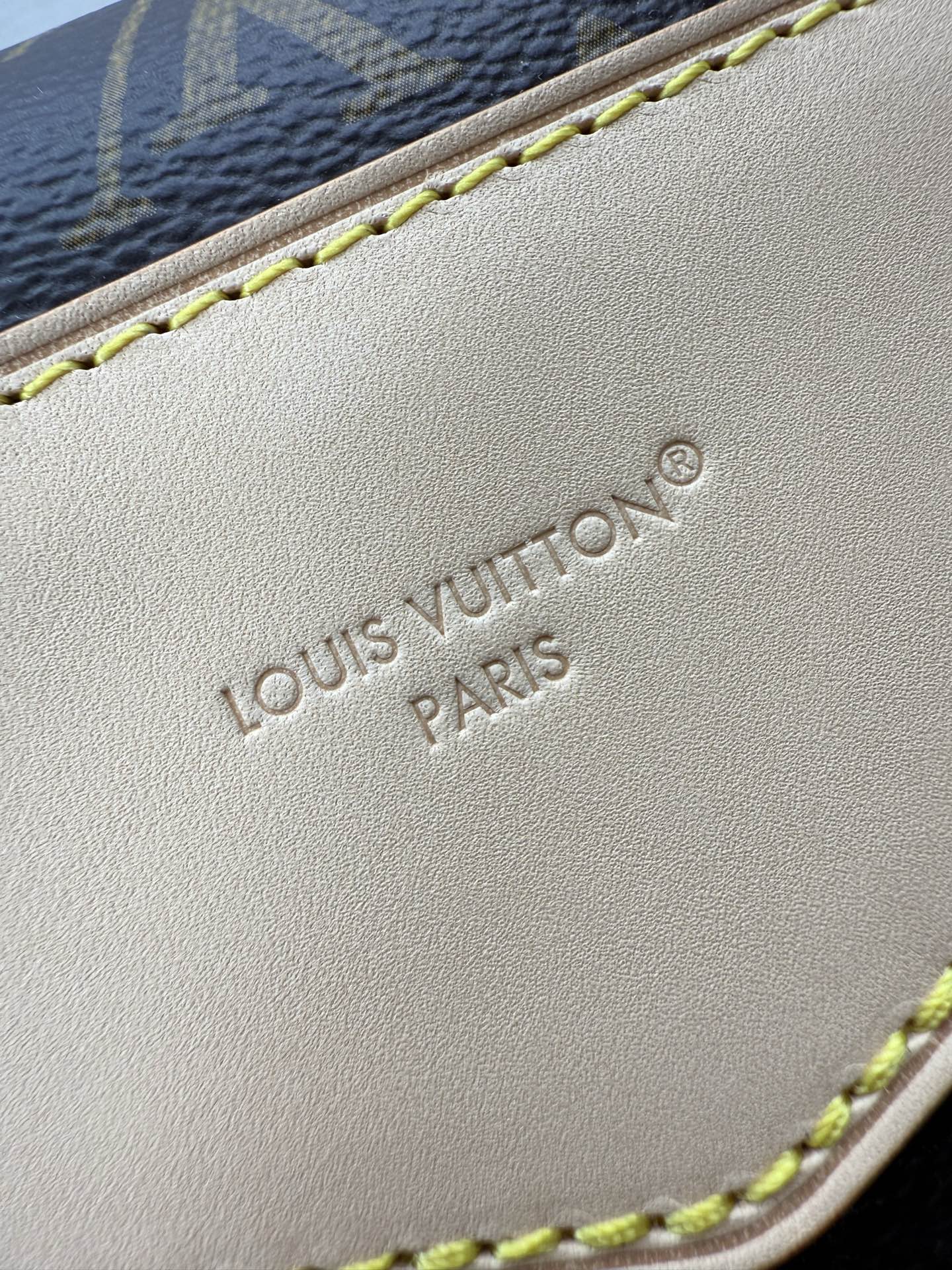 Louis Vuitton Hot New Product-85