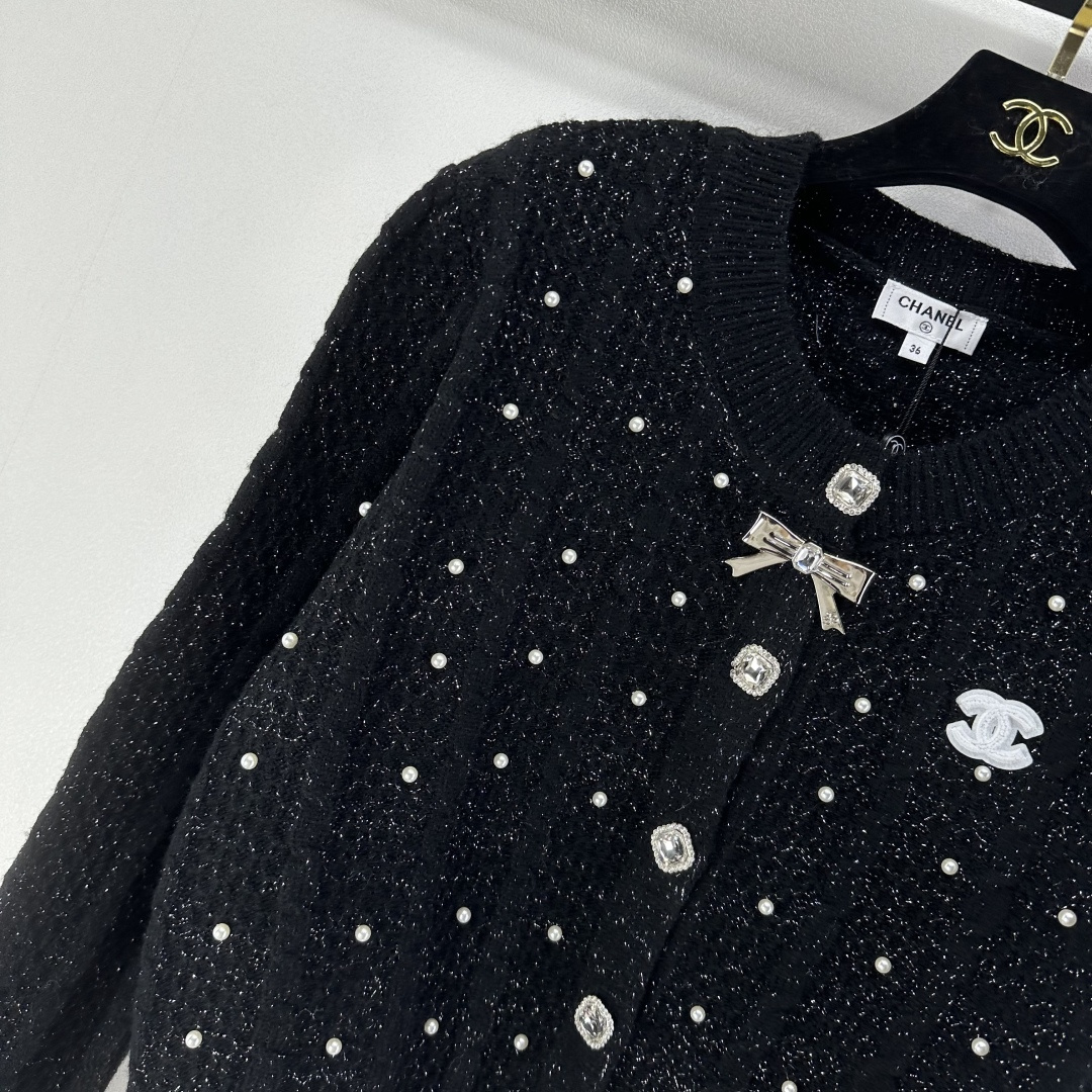 Chanel Clothing-20