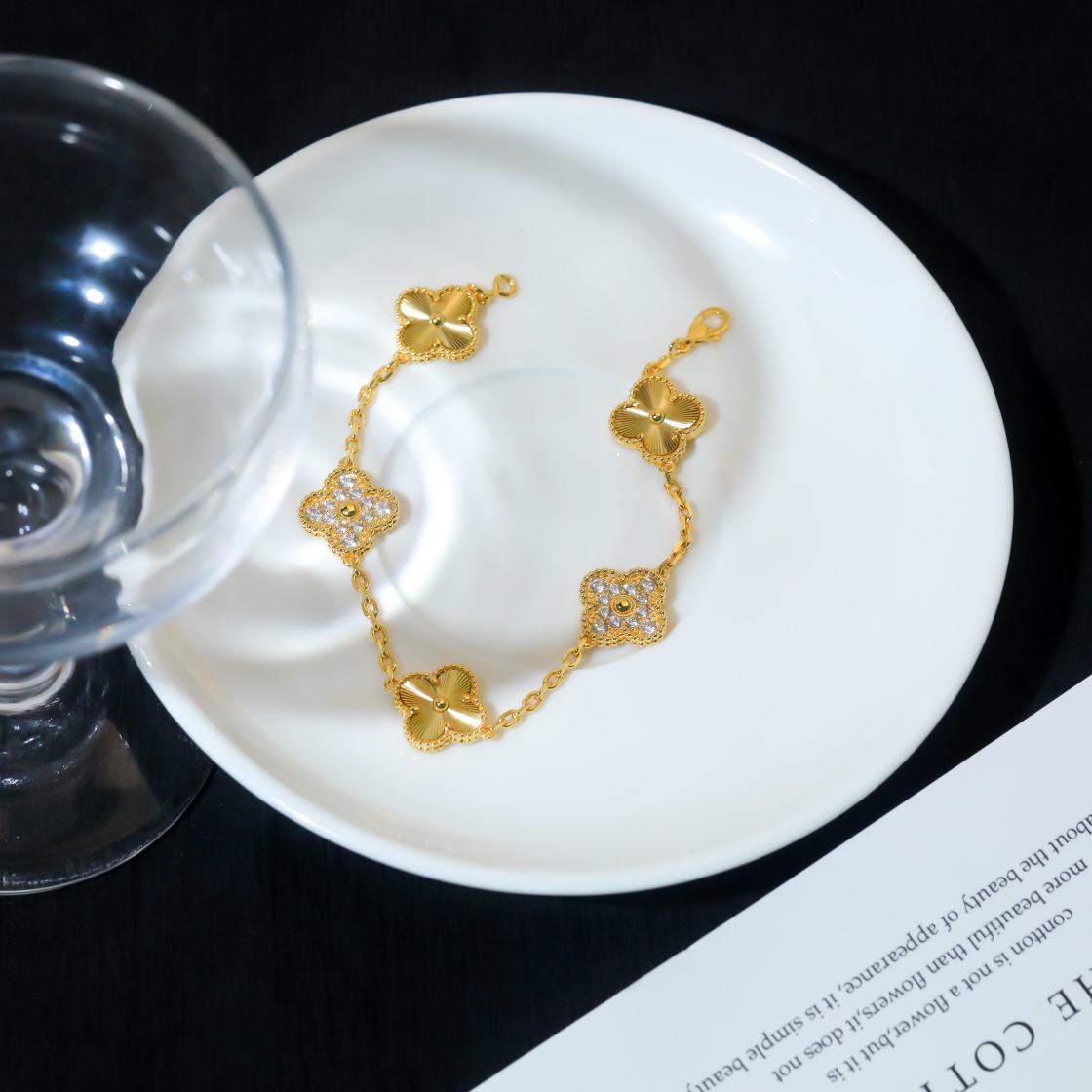 Van Cleef & Arpels Bracelet-77