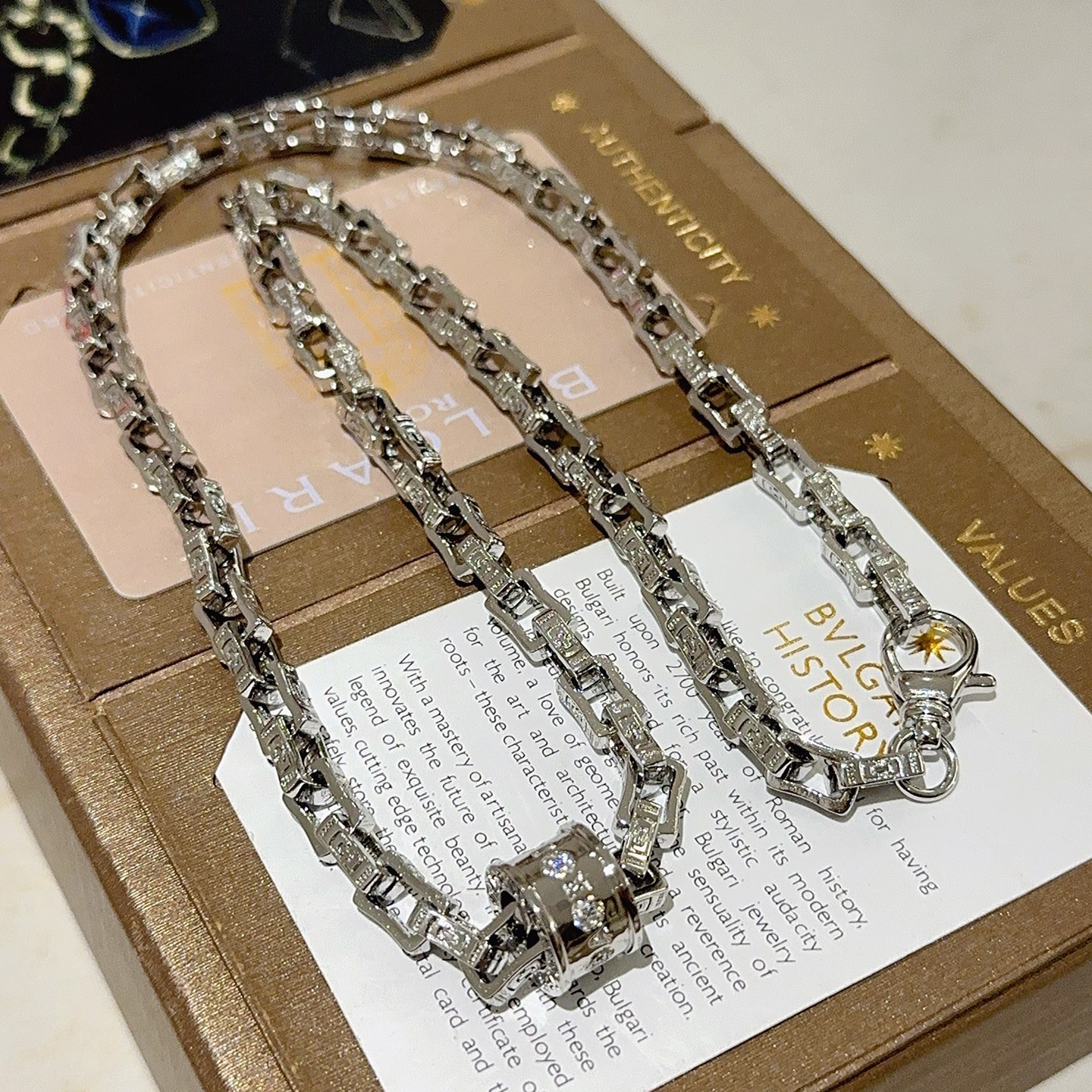Bottega Veneta necklace-10