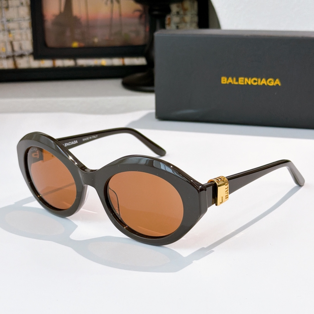 Balenciaga glasses-2