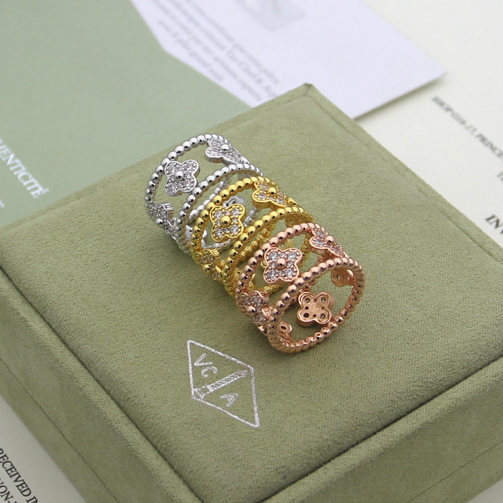 Van Cleef & Arpels ring-58