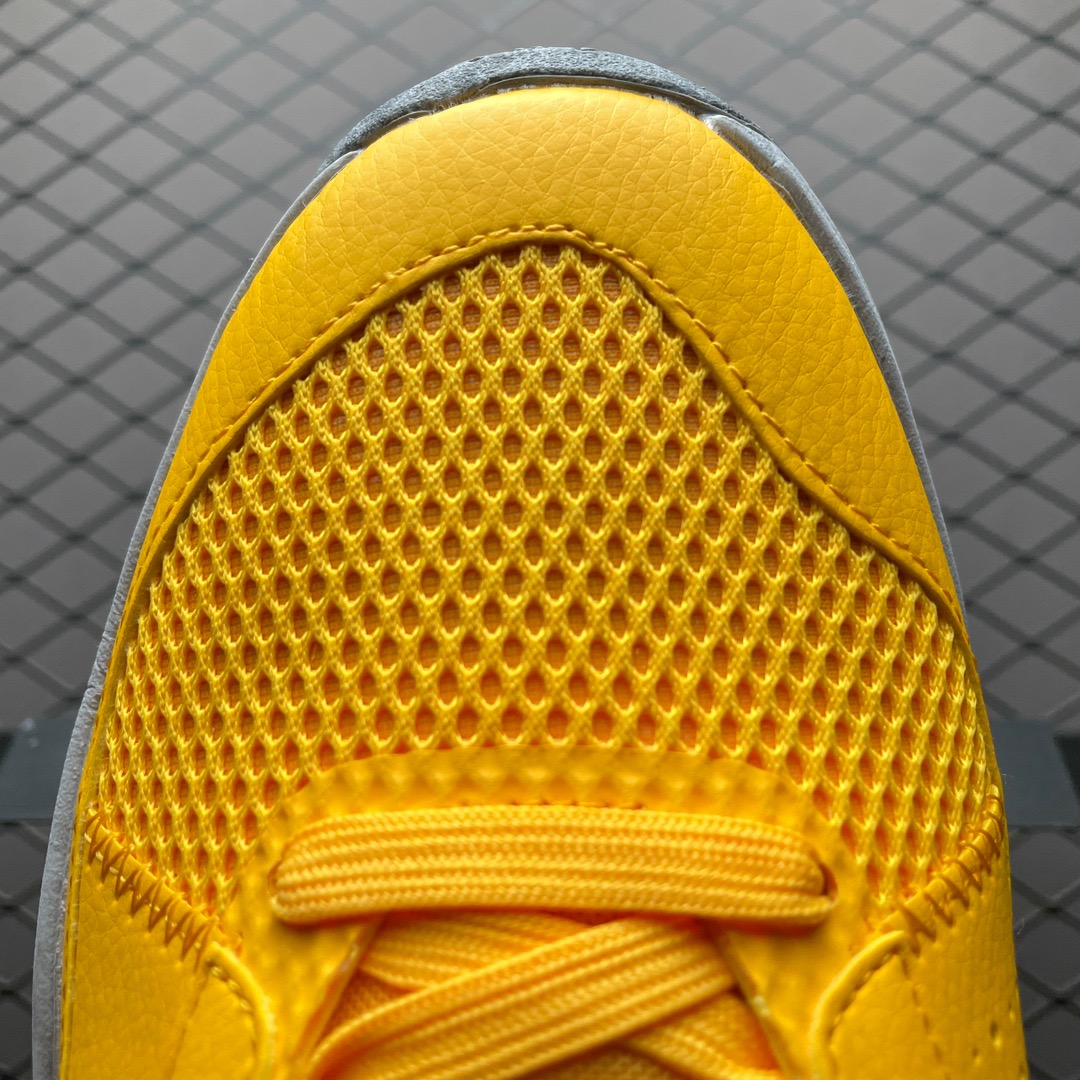 Nike Sneakers-206