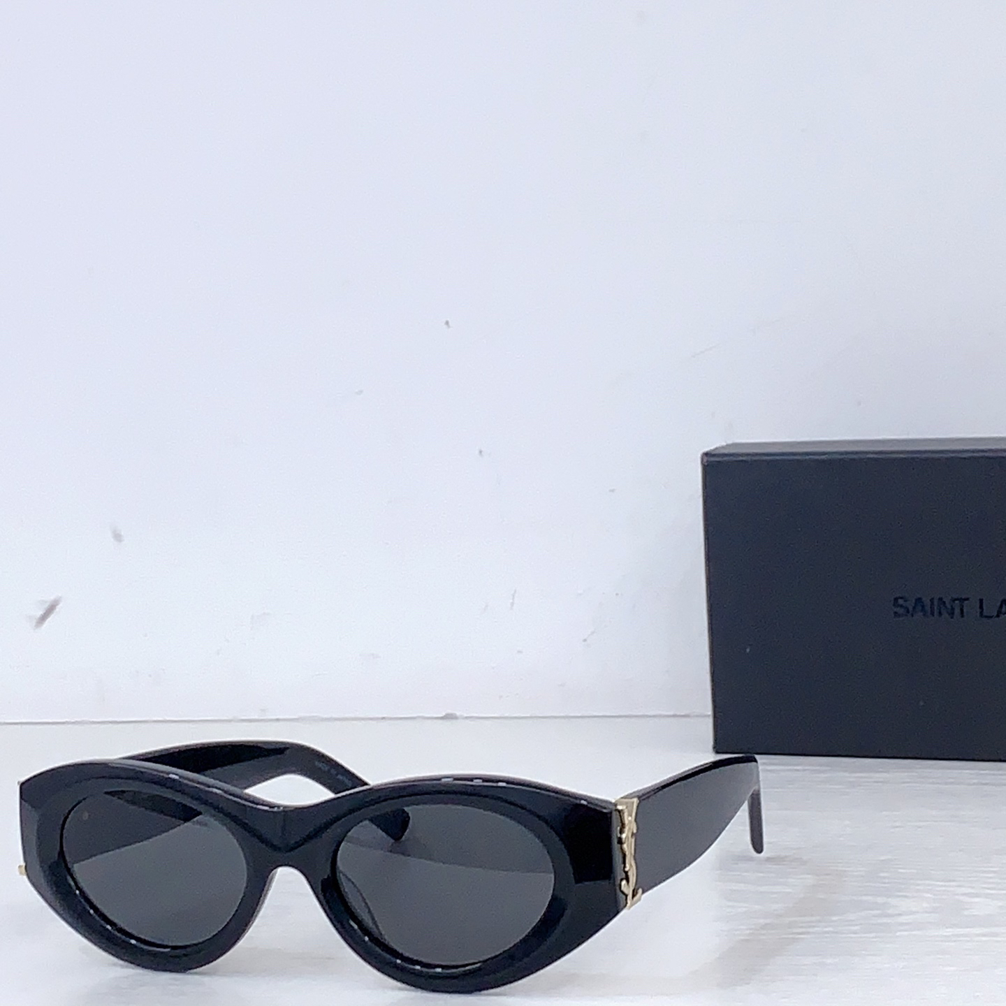 YSL glasses-9