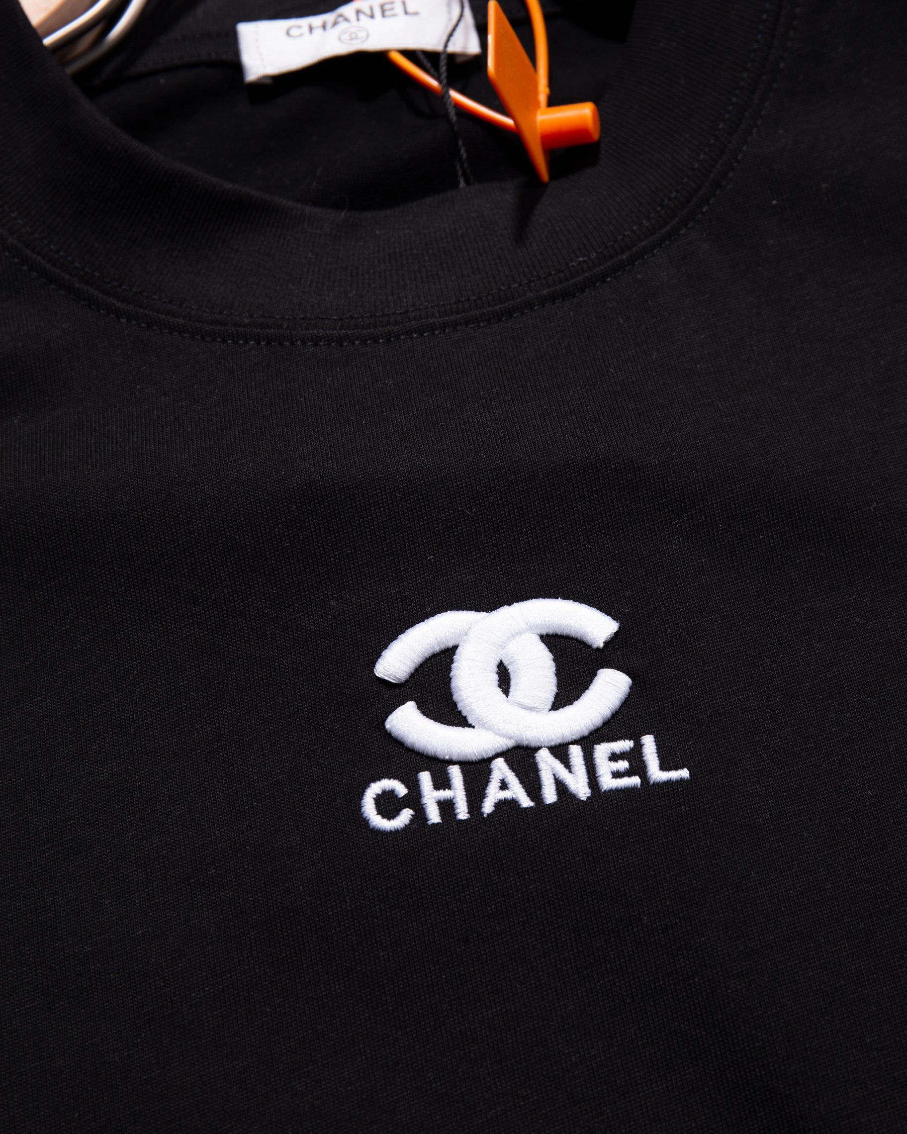 Chanel Clothing-134