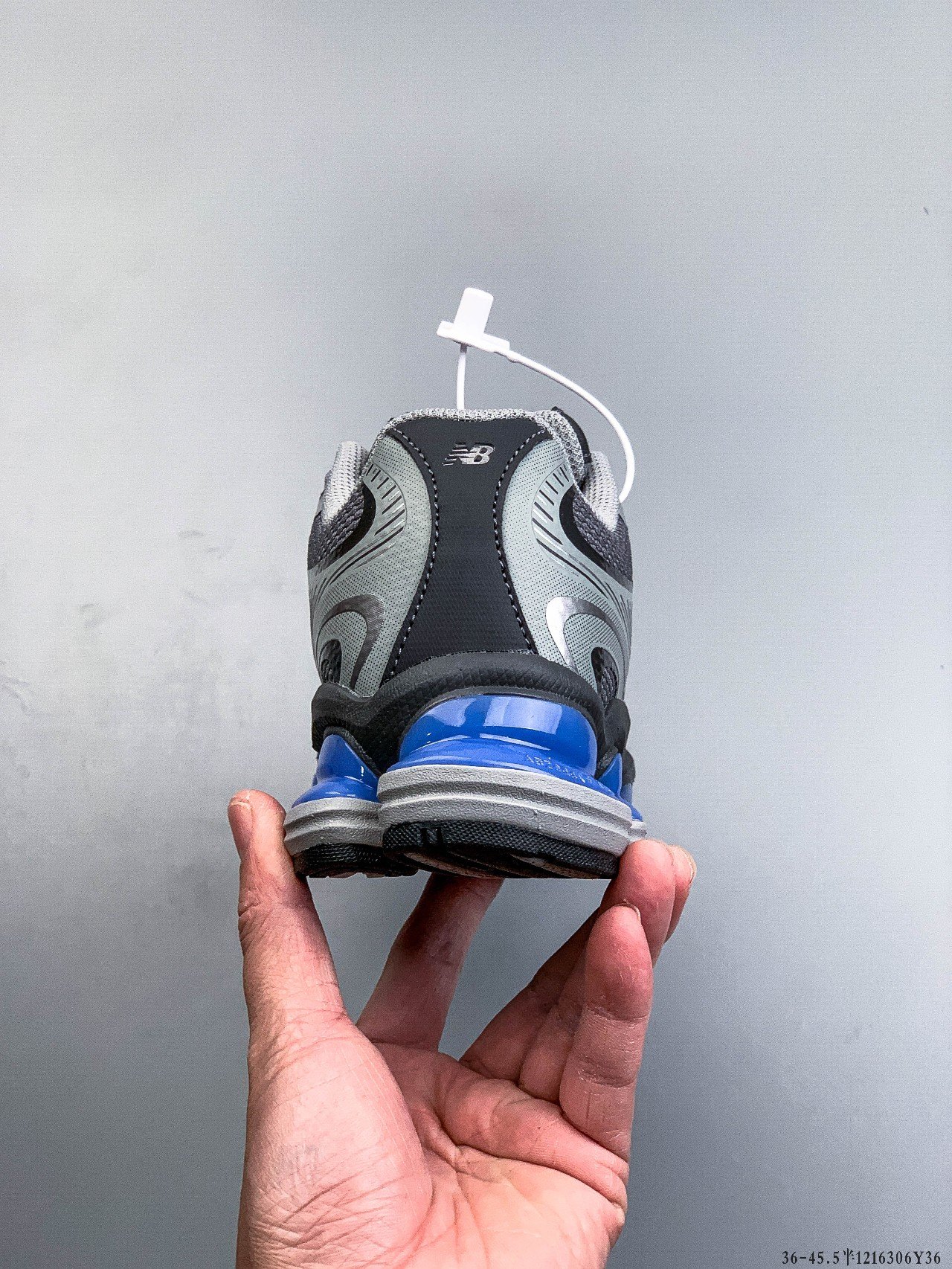 New Balance Sneakers-169