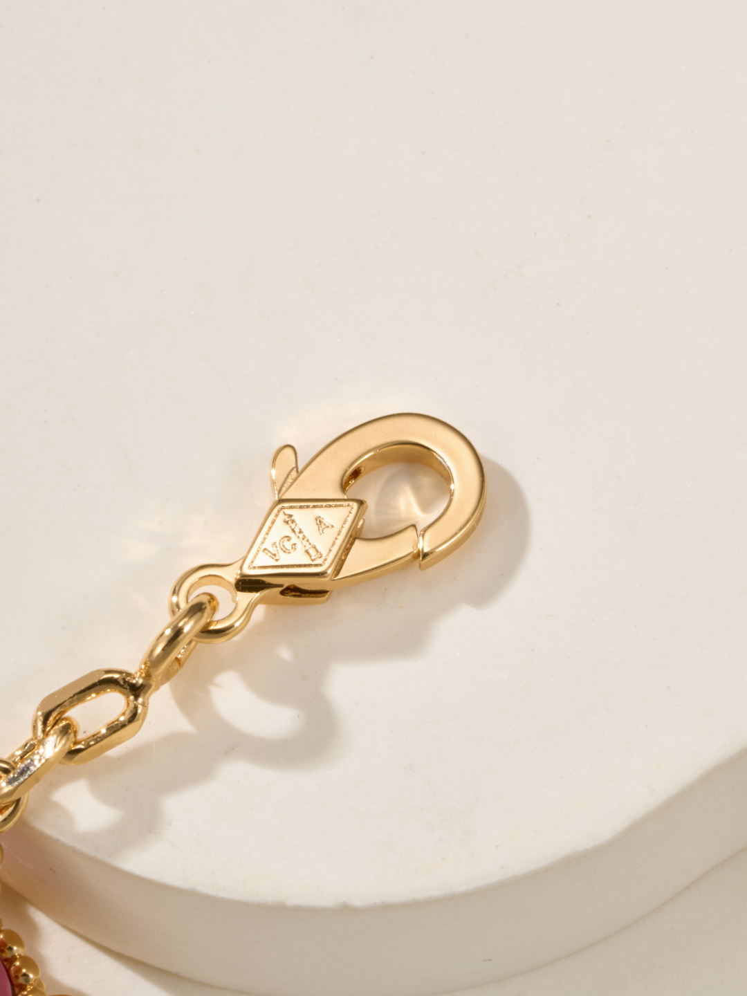 Van Cleef & Arpels Bracelet-85