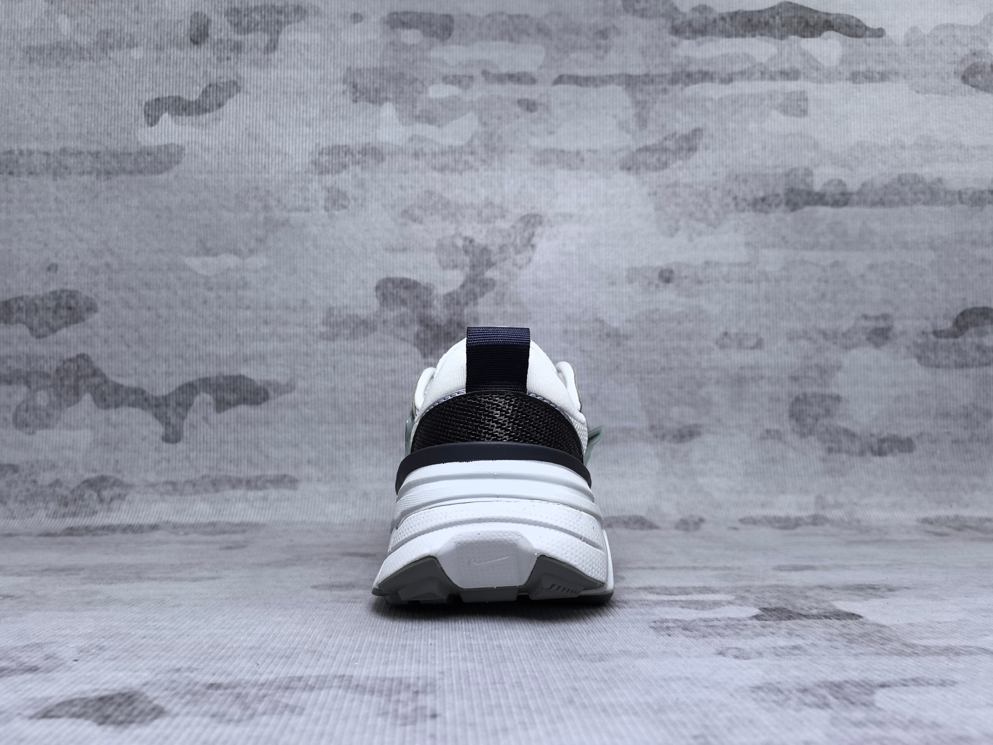Nike Sneakers-225